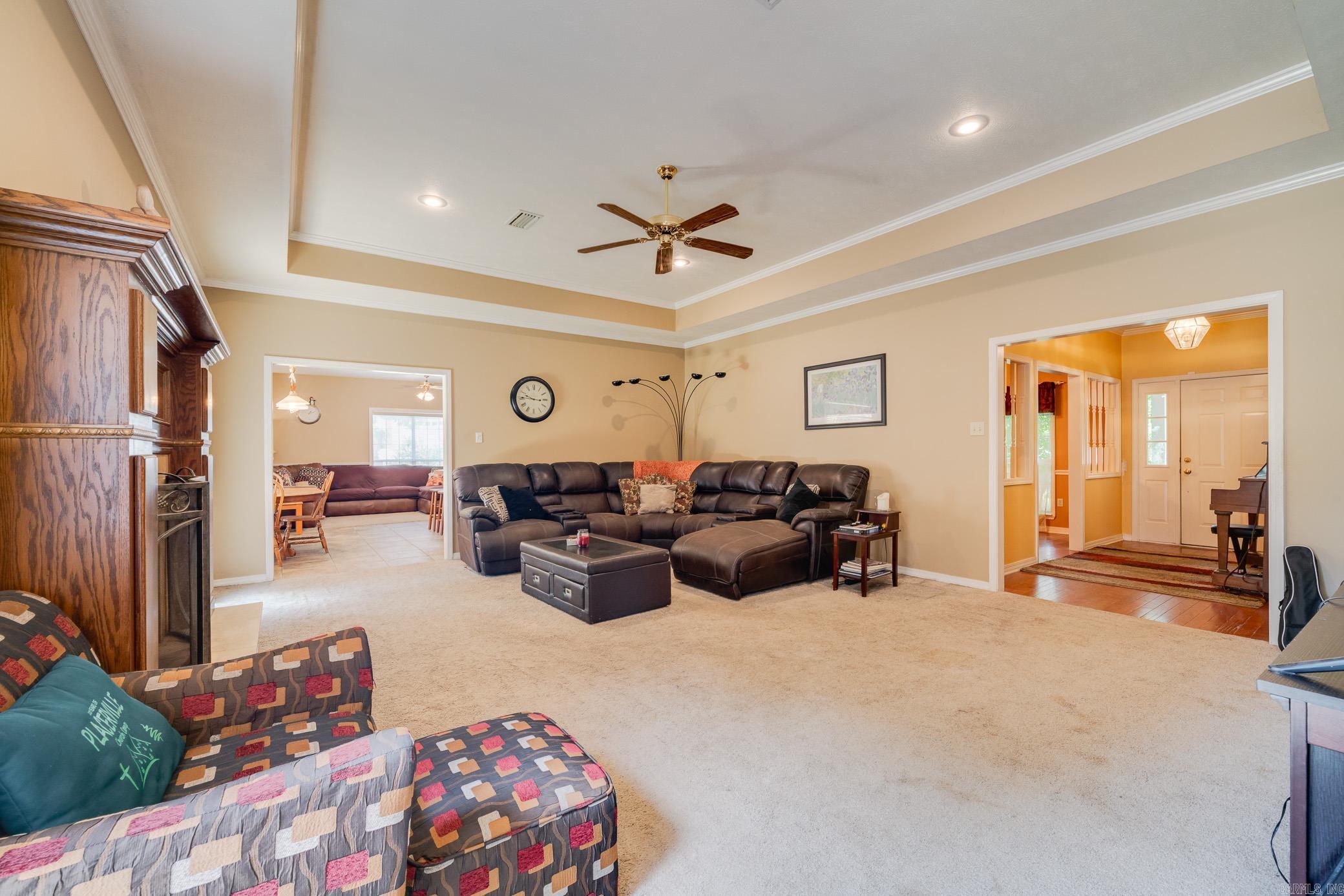 PINE CREEK - Residential
