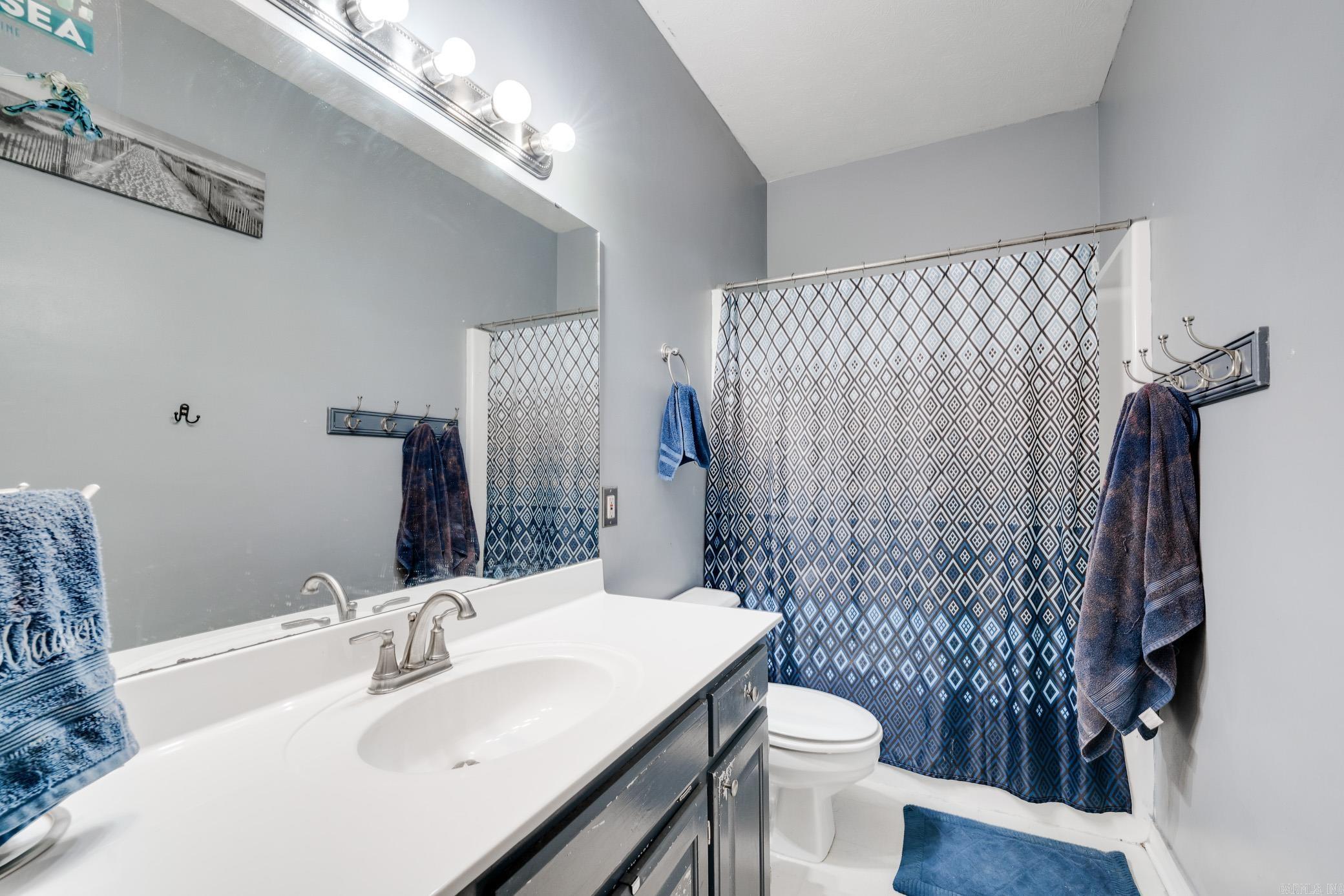 PINE CREEK - Residential