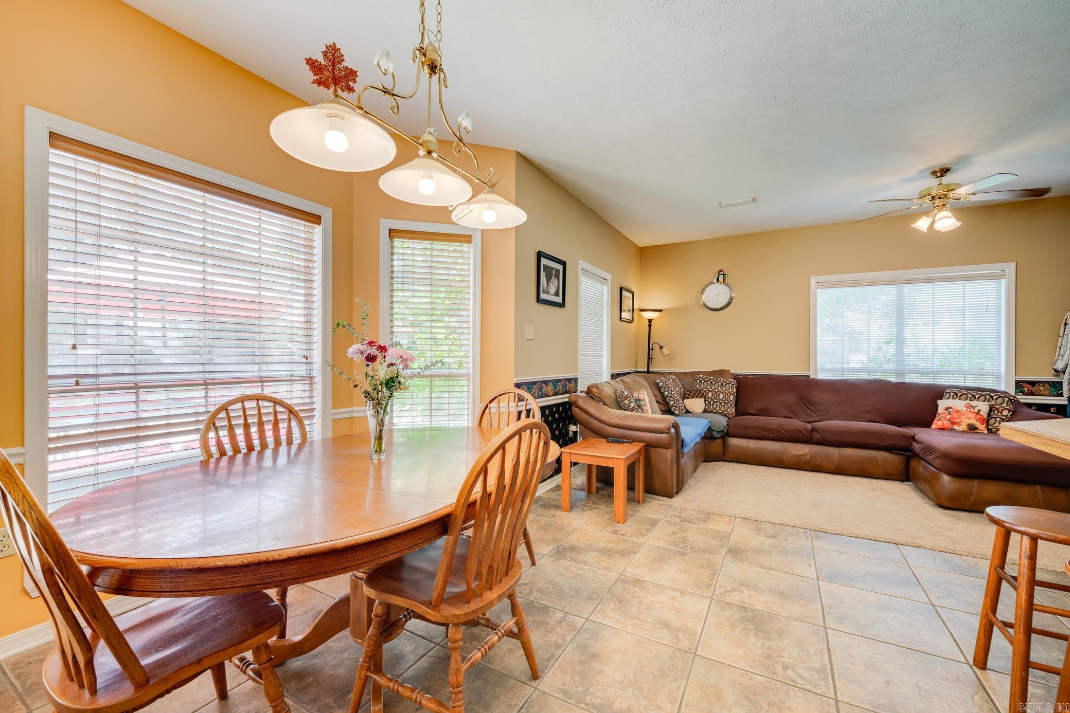 PINE CREEK - Residential