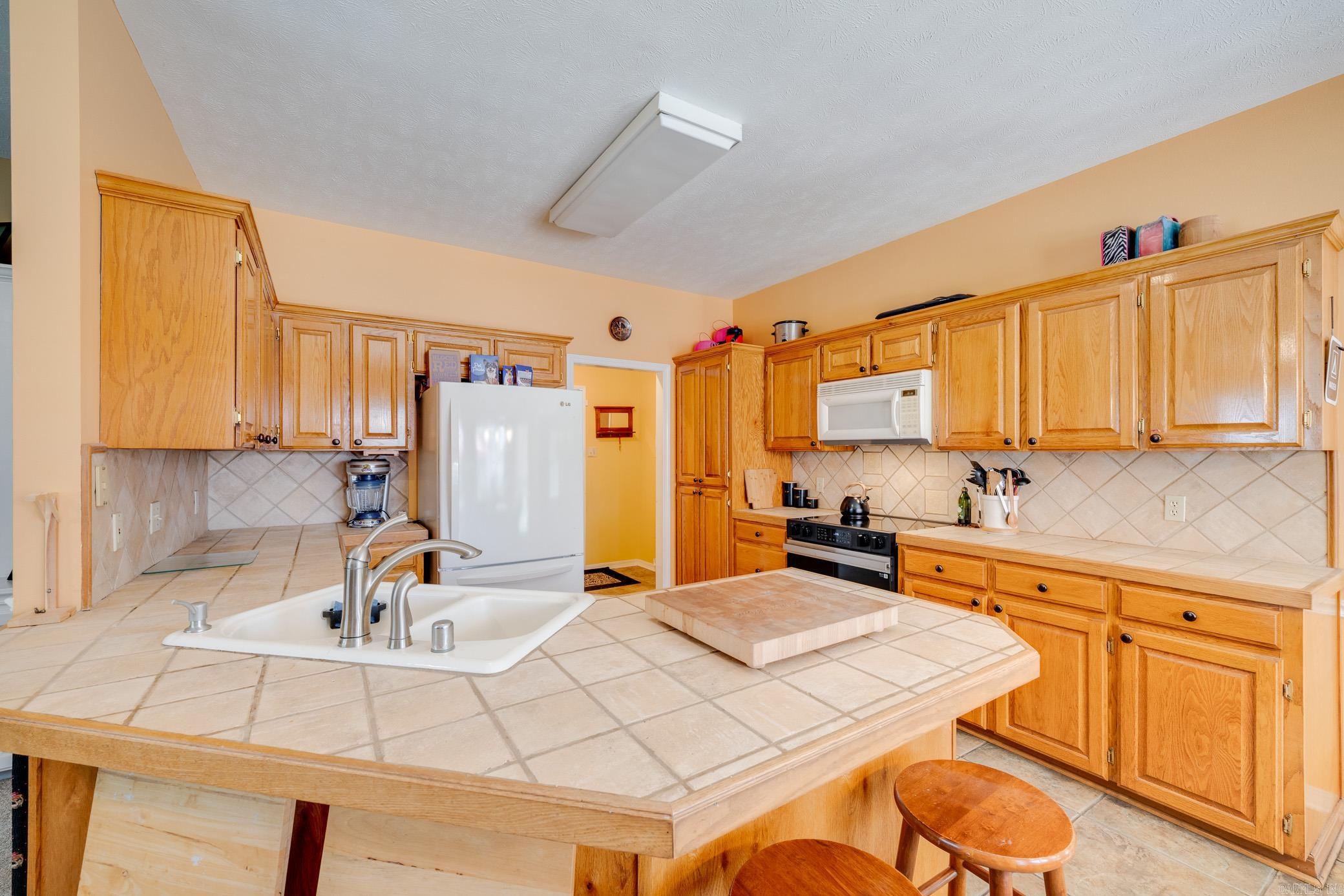 PINE CREEK - Residential