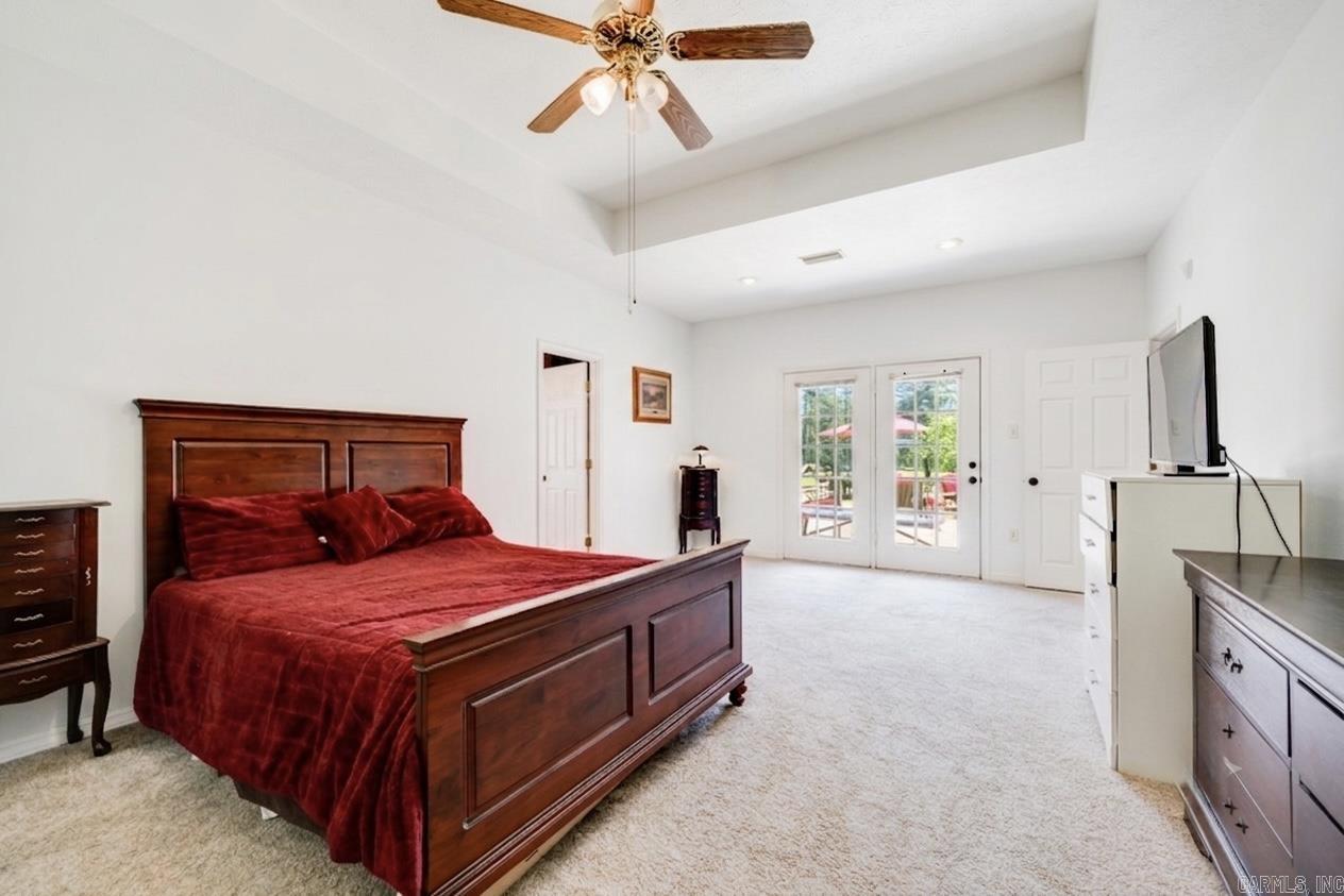 PINE CREEK - Residential