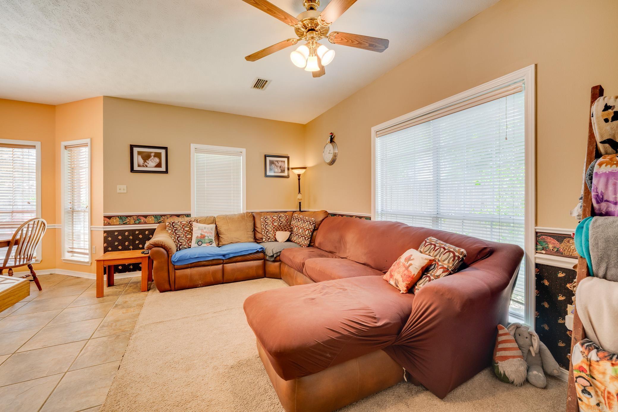 PINE CREEK - Residential