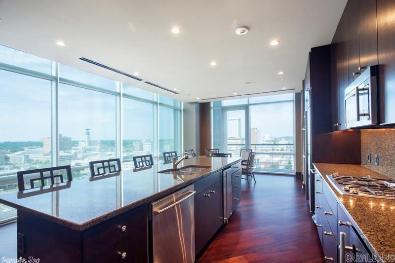 300 THIRD HPR - Residential