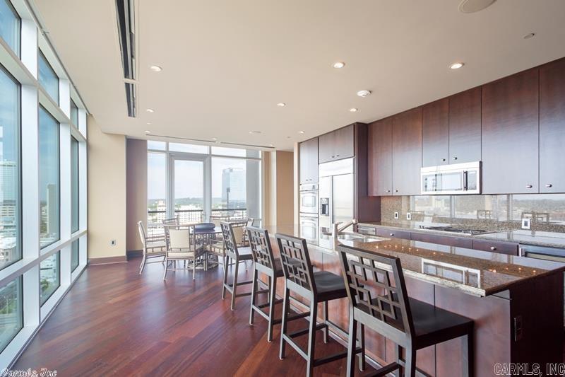 300 THIRD HPR - Residential