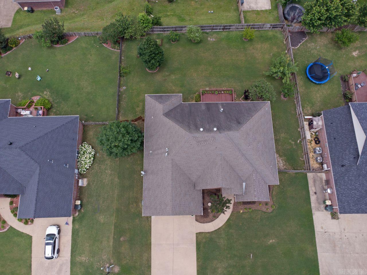 CAPITOL LAKES ESTATES - Residential