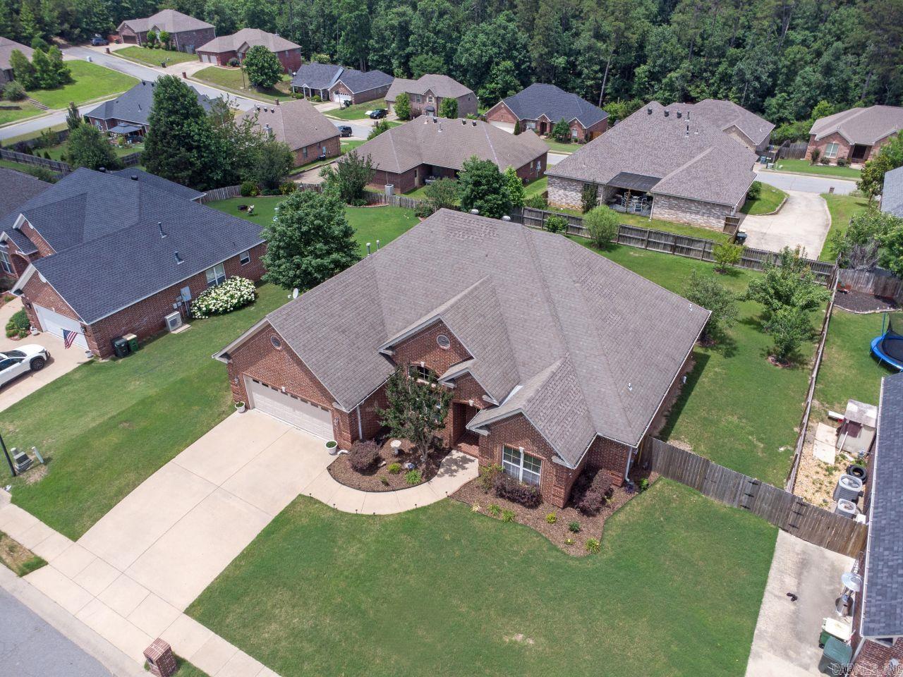 CAPITOL LAKES ESTATES - Residential