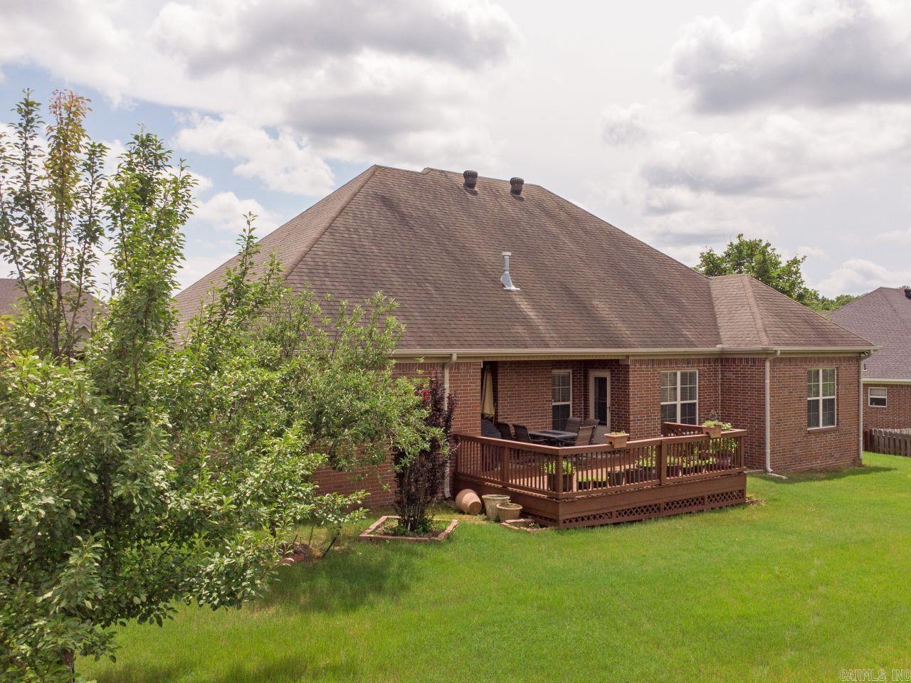 CAPITOL LAKES ESTATES - Residential
