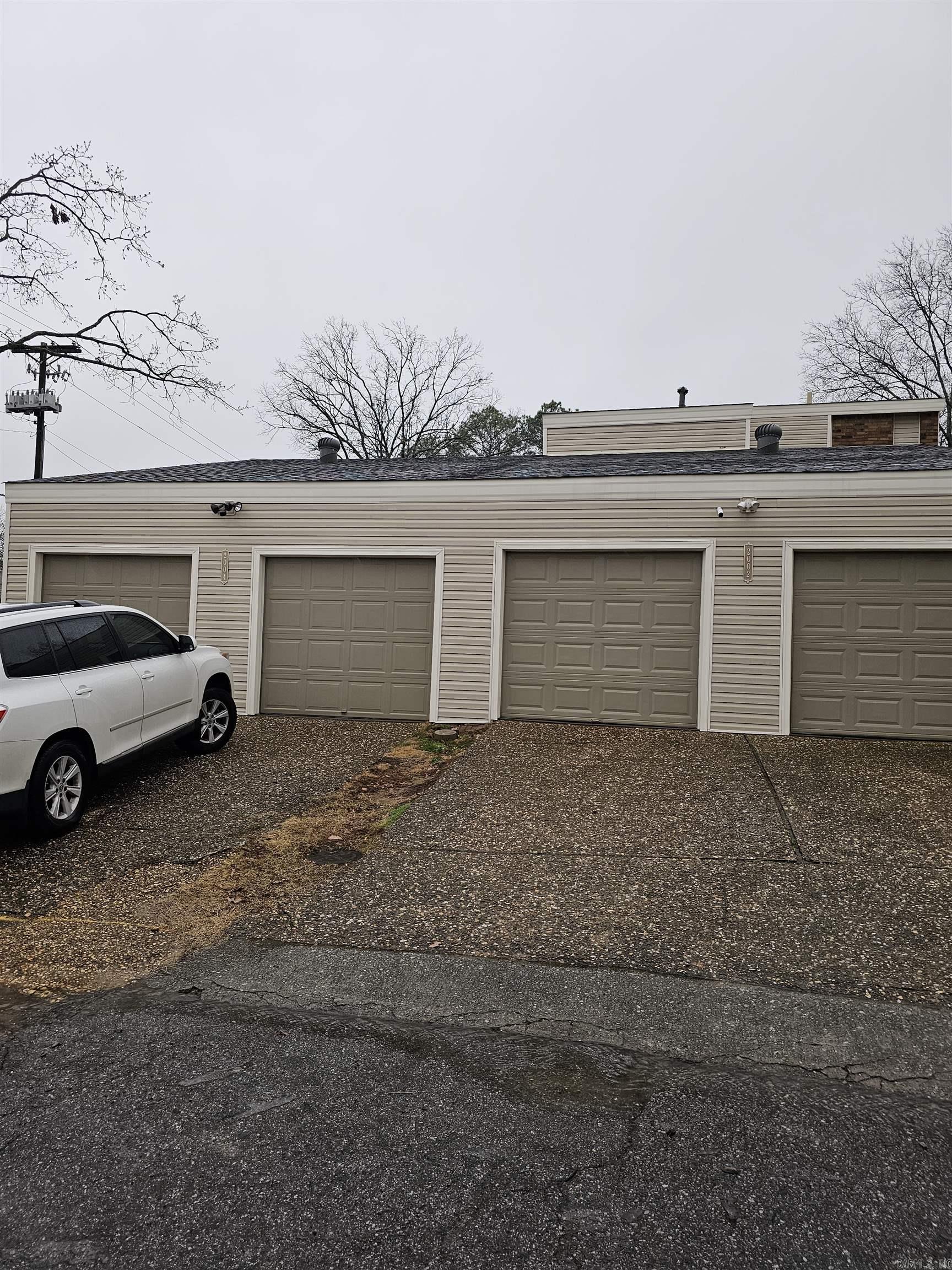 INDIAN HILLS TOWN HOMES - Residential