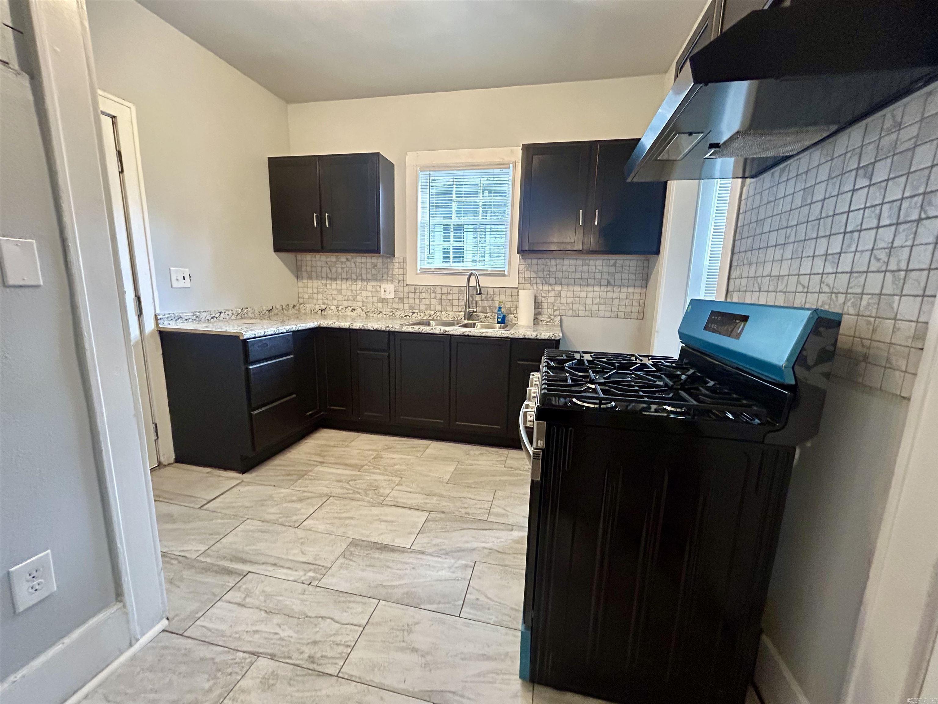 SOUTHERLAND - Residential