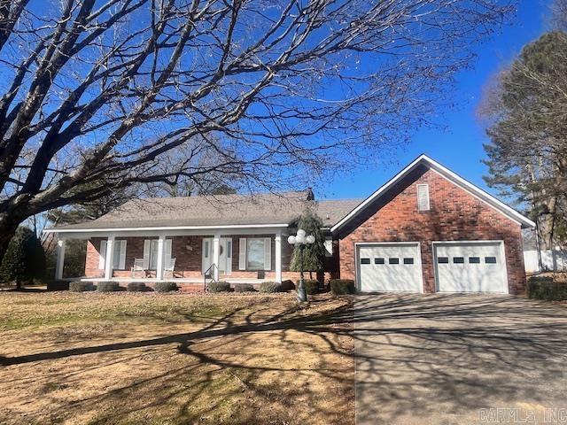 well-built 3/2, pantry, new appliances, wood burning fireplace, large lot, nice shape.  under contract before listed.