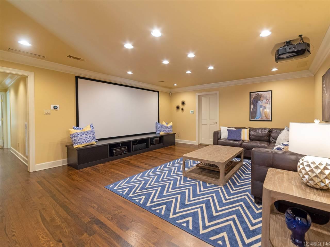 PLEASANT VALLEY - Residential