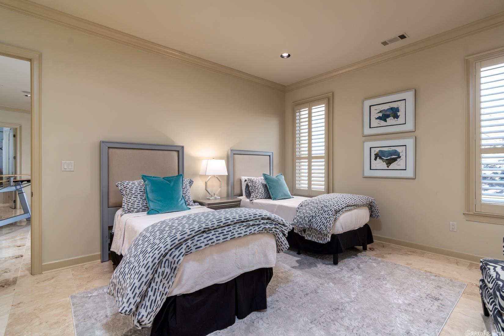 CHENAL VALLEY THE ARBORS - Residential