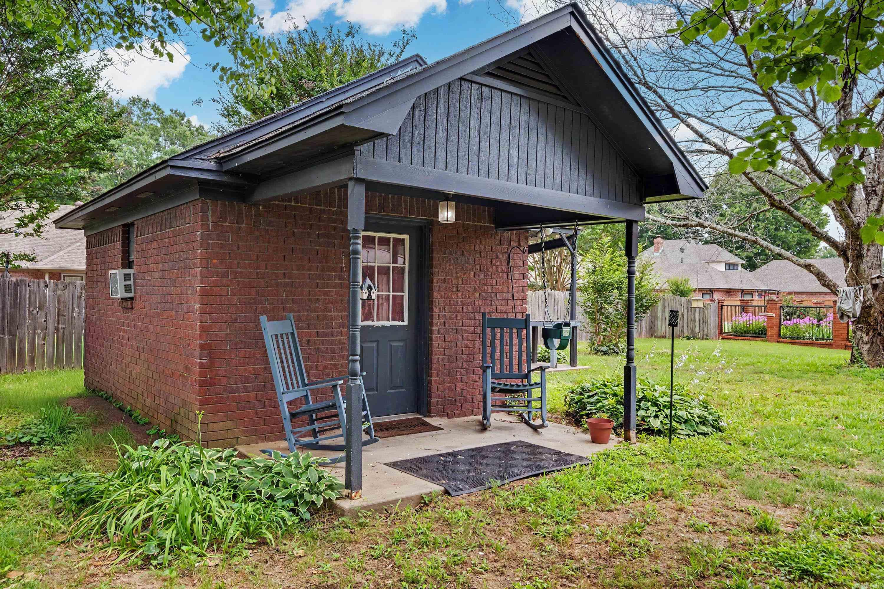 JAMESTOWN ADD - Residential