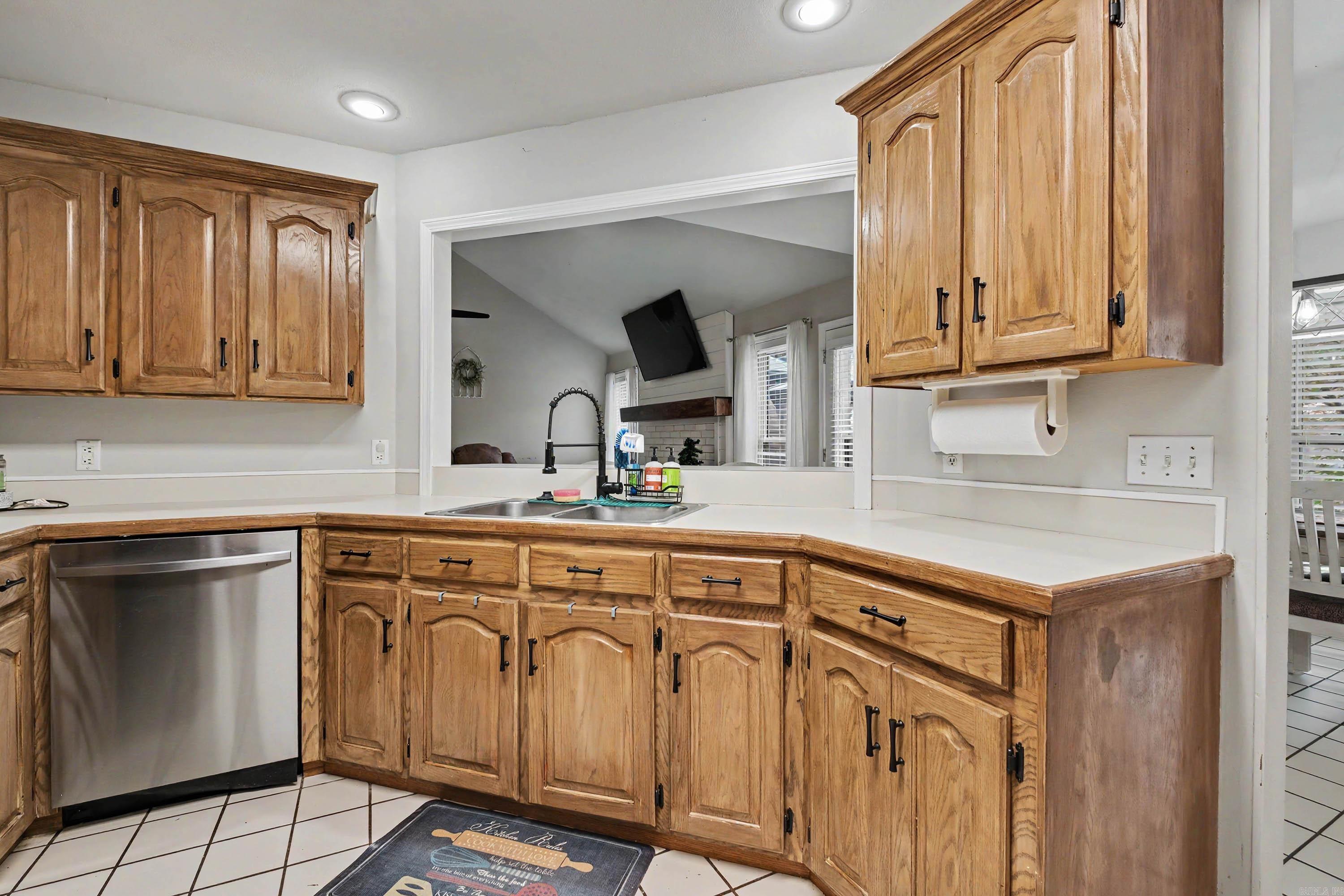 JAMESTOWN ADD - Residential