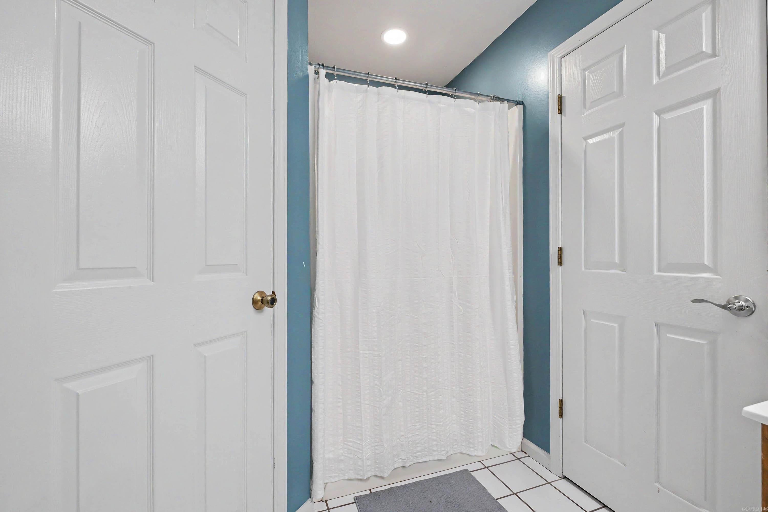 JAMESTOWN ADD - Residential