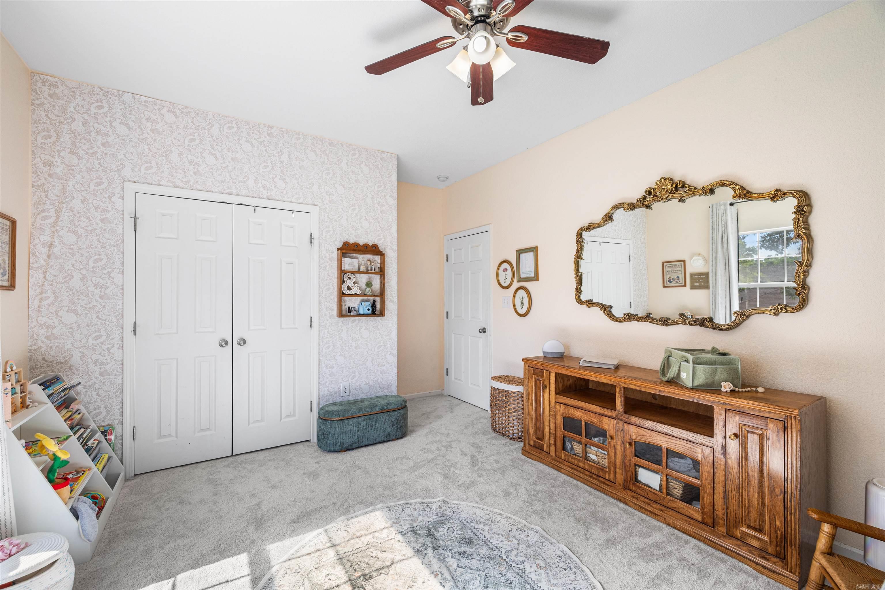 PINNACLE VALLEY - Residential