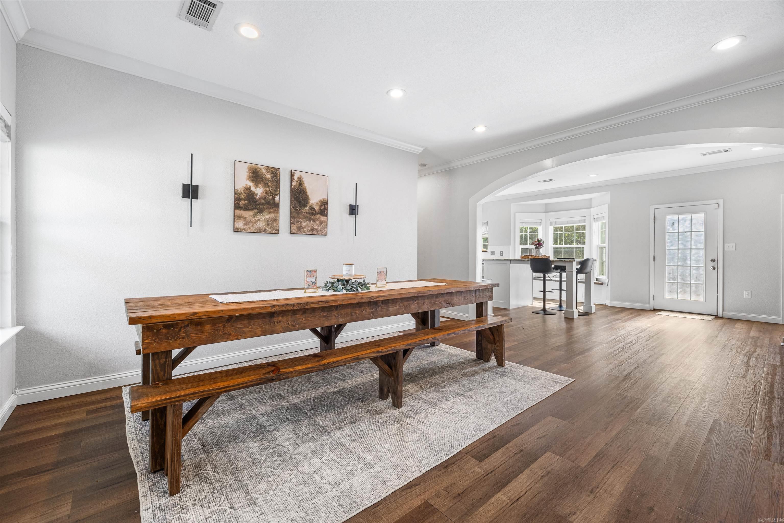 PINNACLE VALLEY - Residential