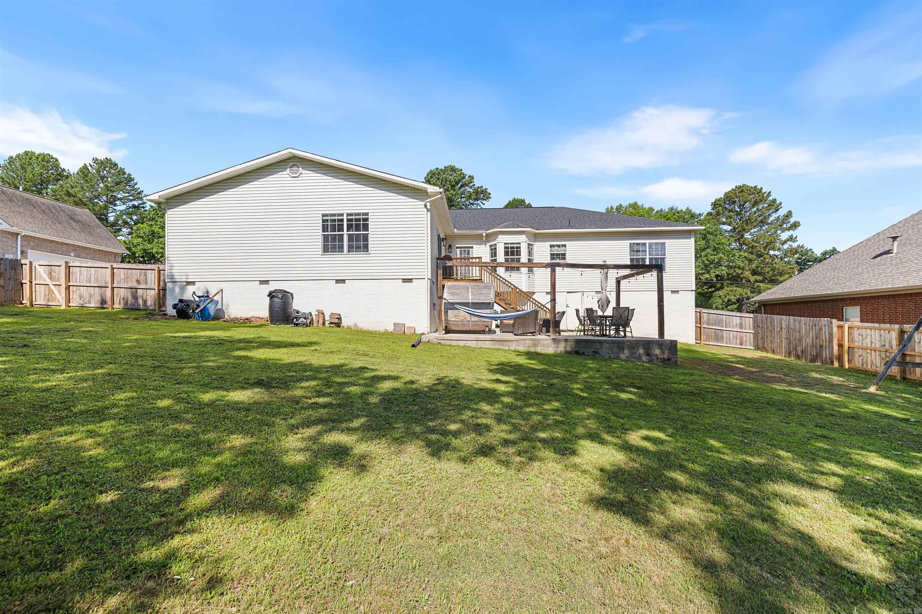 PINNACLE VALLEY - Residential