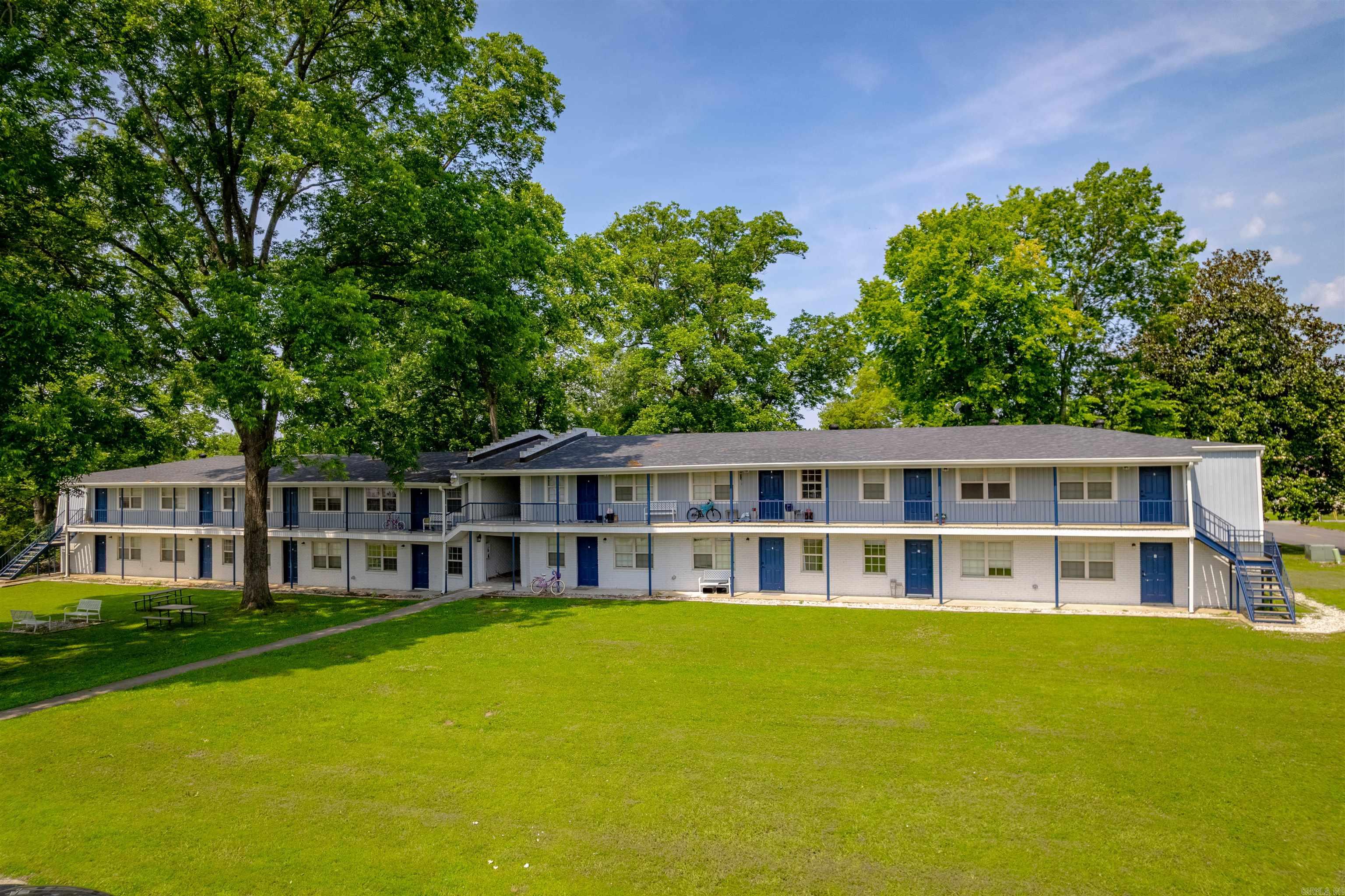 Brick Real Estate is pleased to bring to market the Legacy Station Apartments, a 16 unit trophy asset strategically positioned in Searcy, AR. Located just blocks from Harding University, Legacy Station is truly a turn-key asset with all major capital improvements addressed. The interiors are equipped with quartz countertops, stainless steel appliances, new cabinets, tile backsplash, and a tiled surround in the bathroom. The roof was replaced in 2023, 15 out of the 16 HVACS have been replaced, and exterior paint and new vinyl siding wrap up the exterior improvements. Reach out for financials and more information.
