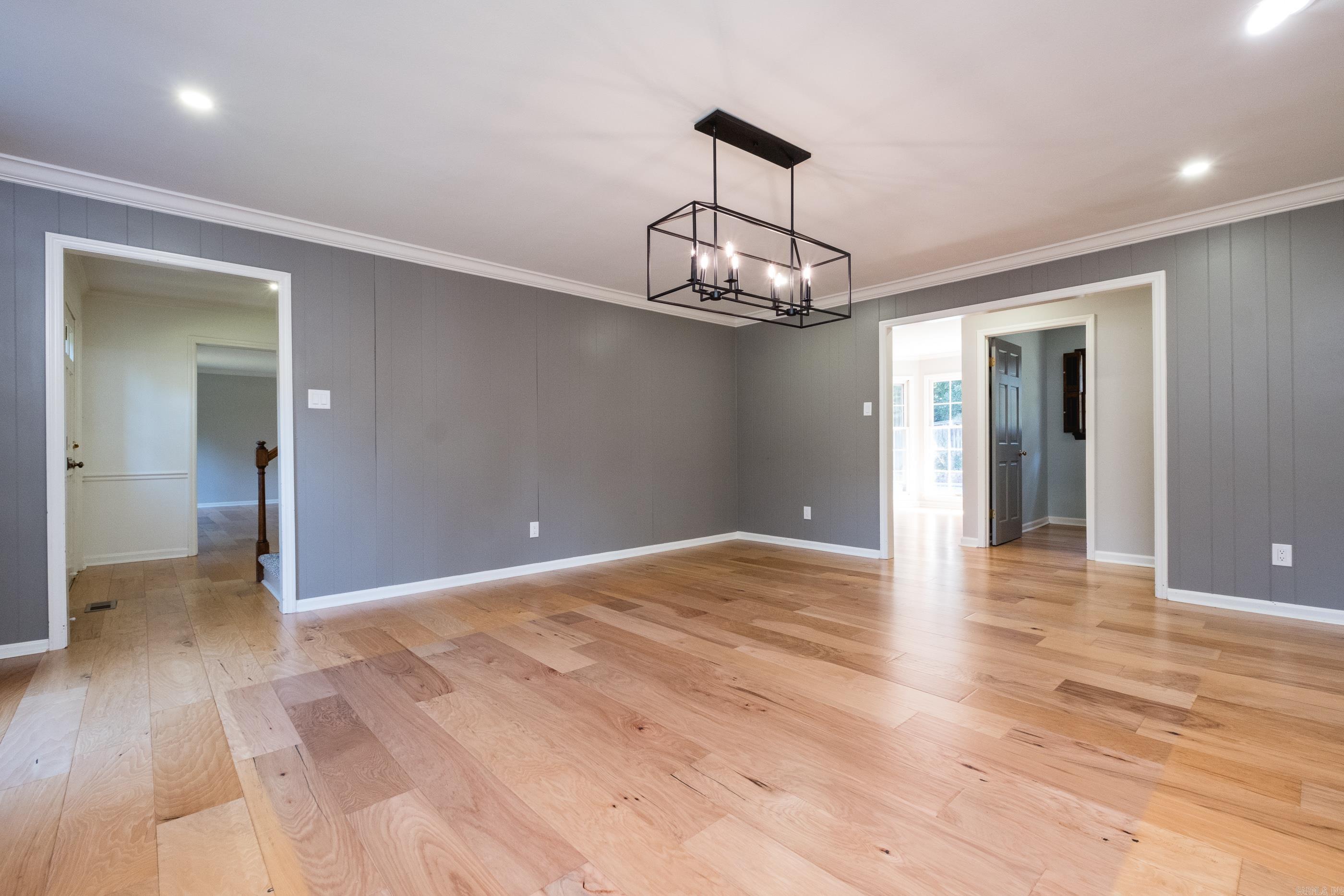 LONGLEA - Residential