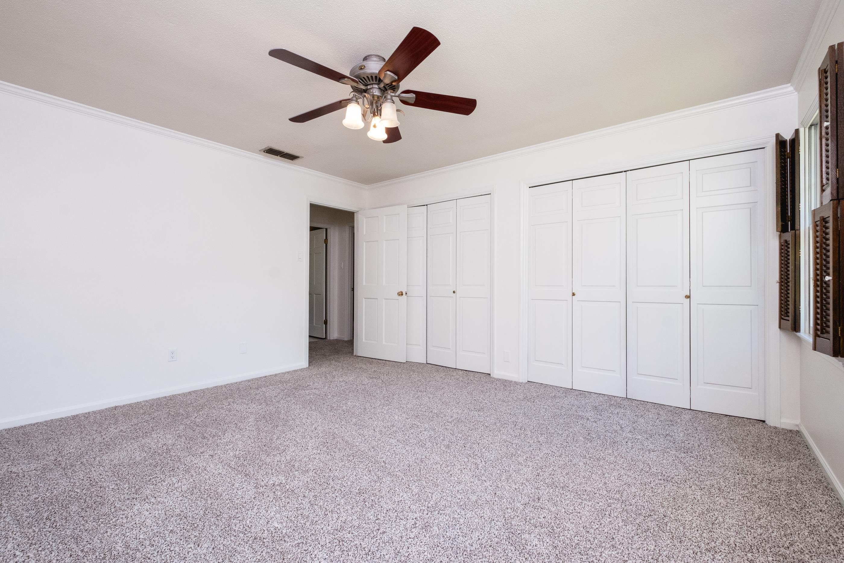 LONGLEA - Residential