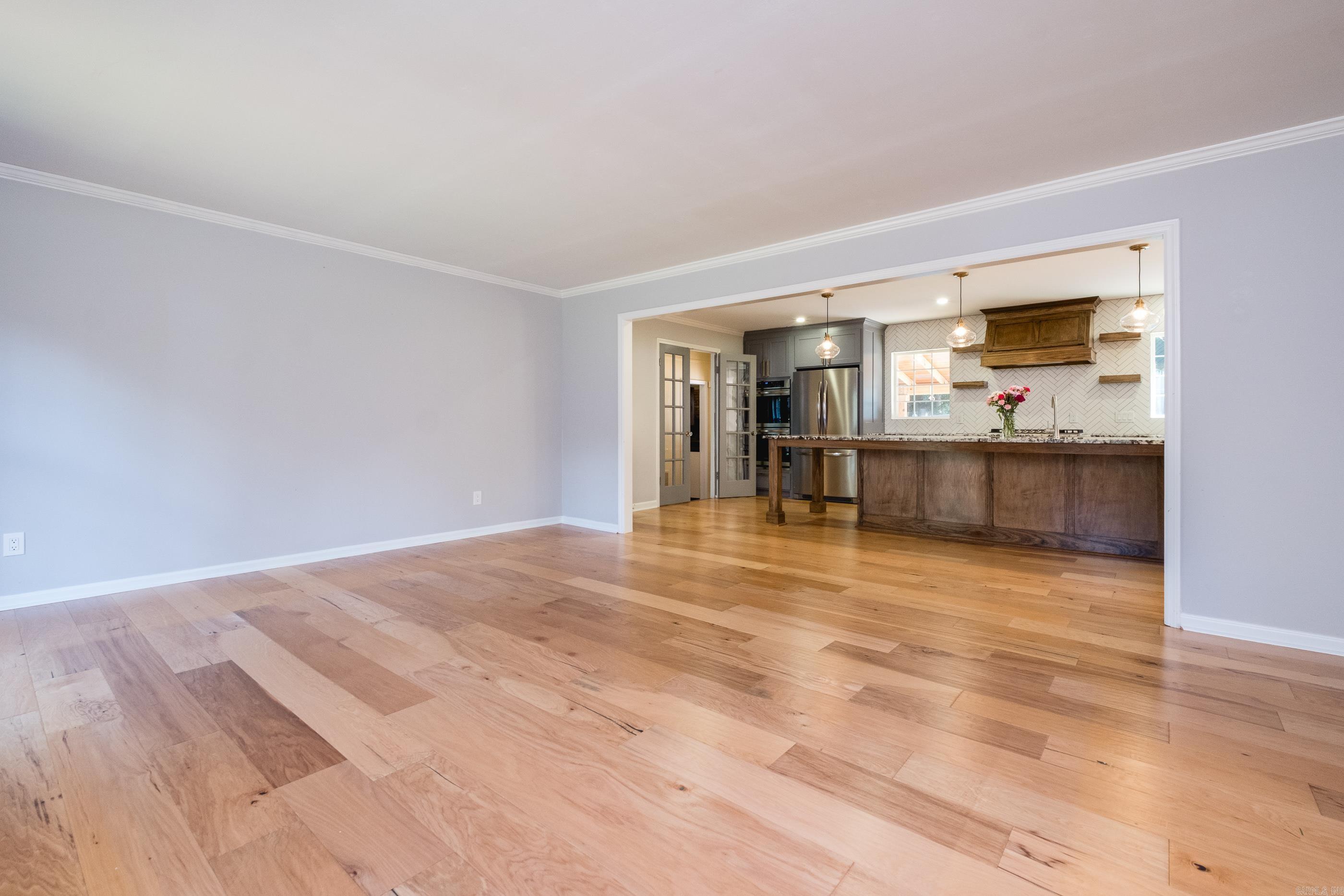 LONGLEA - Residential