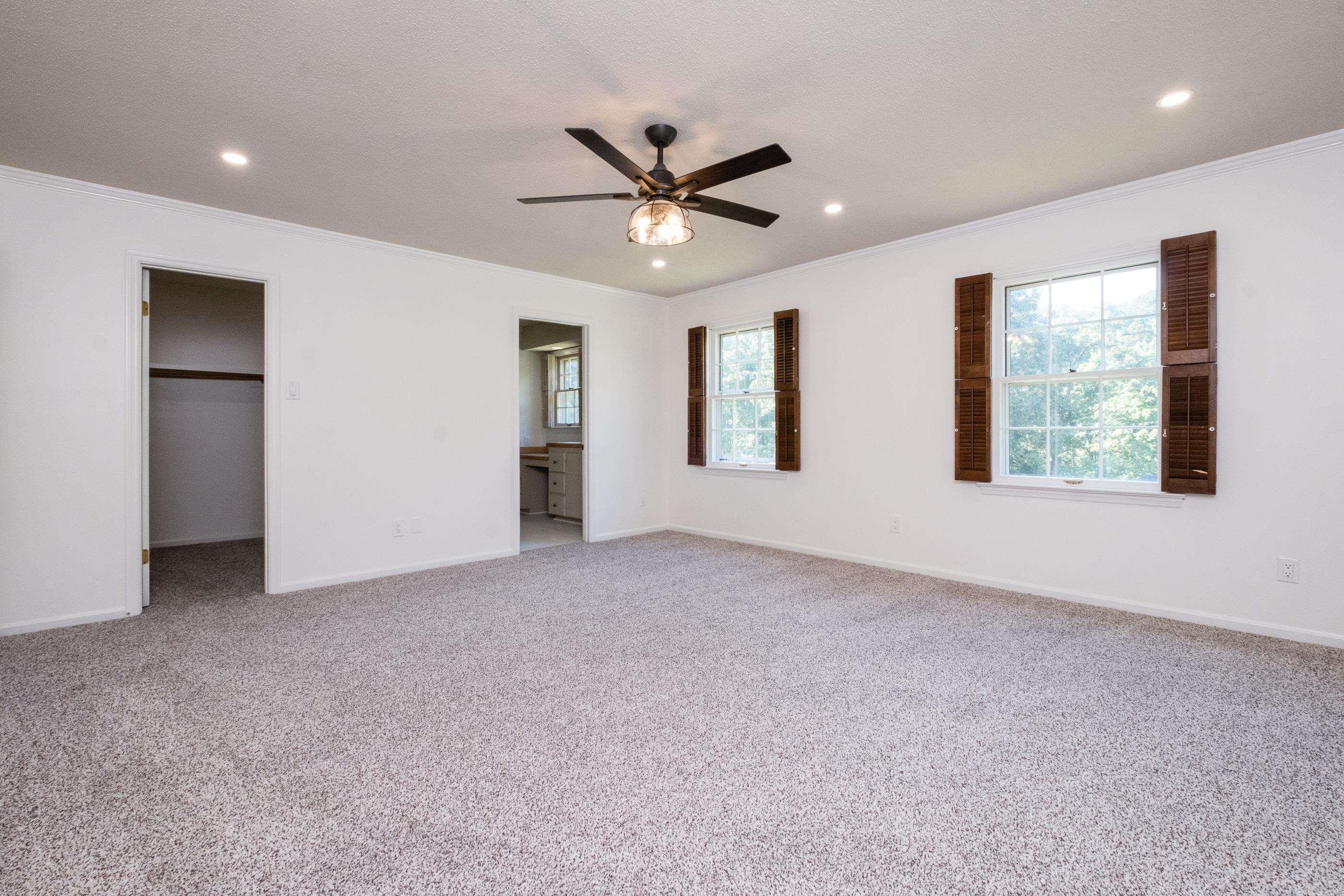 LONGLEA - Residential