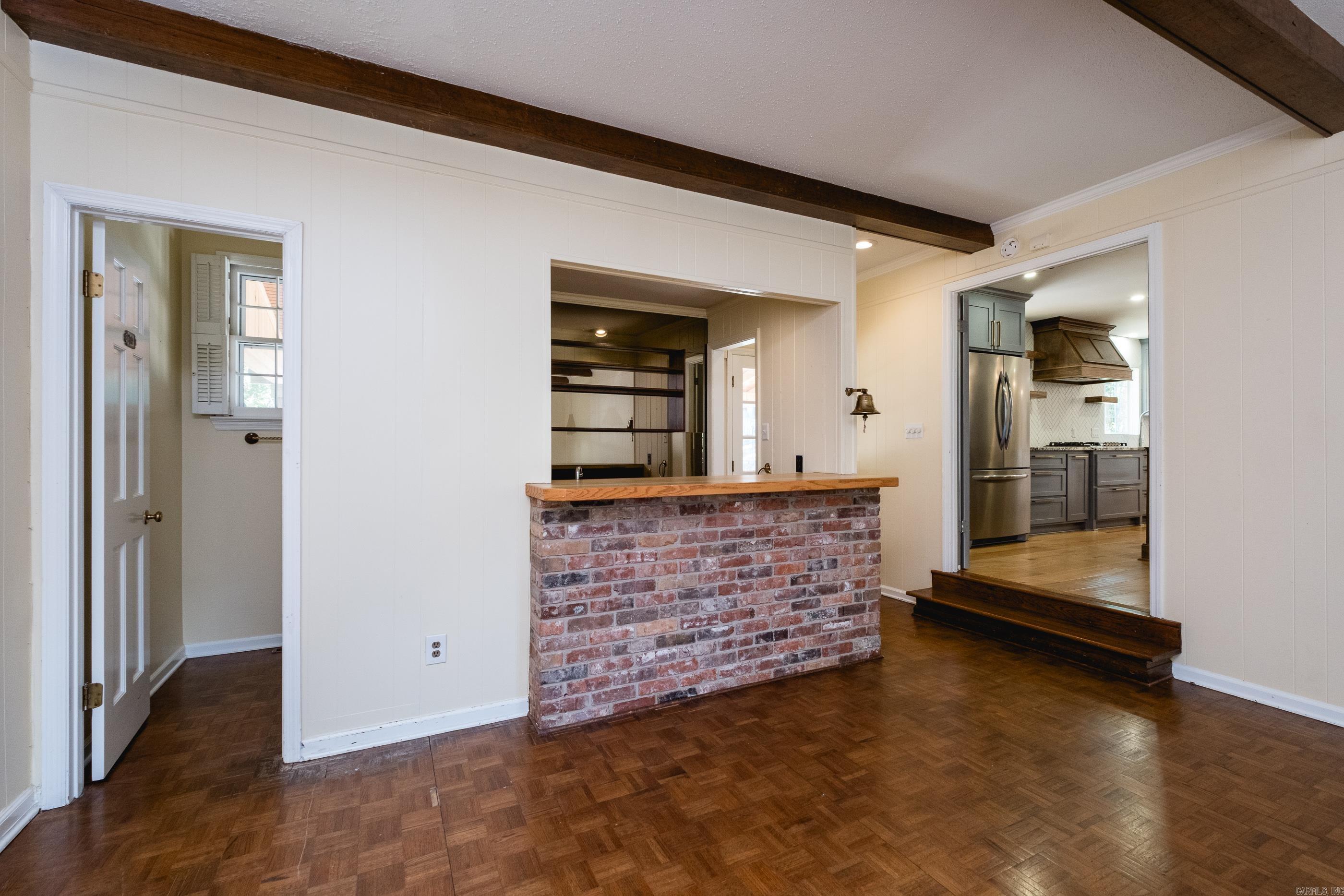 LONGLEA - Residential