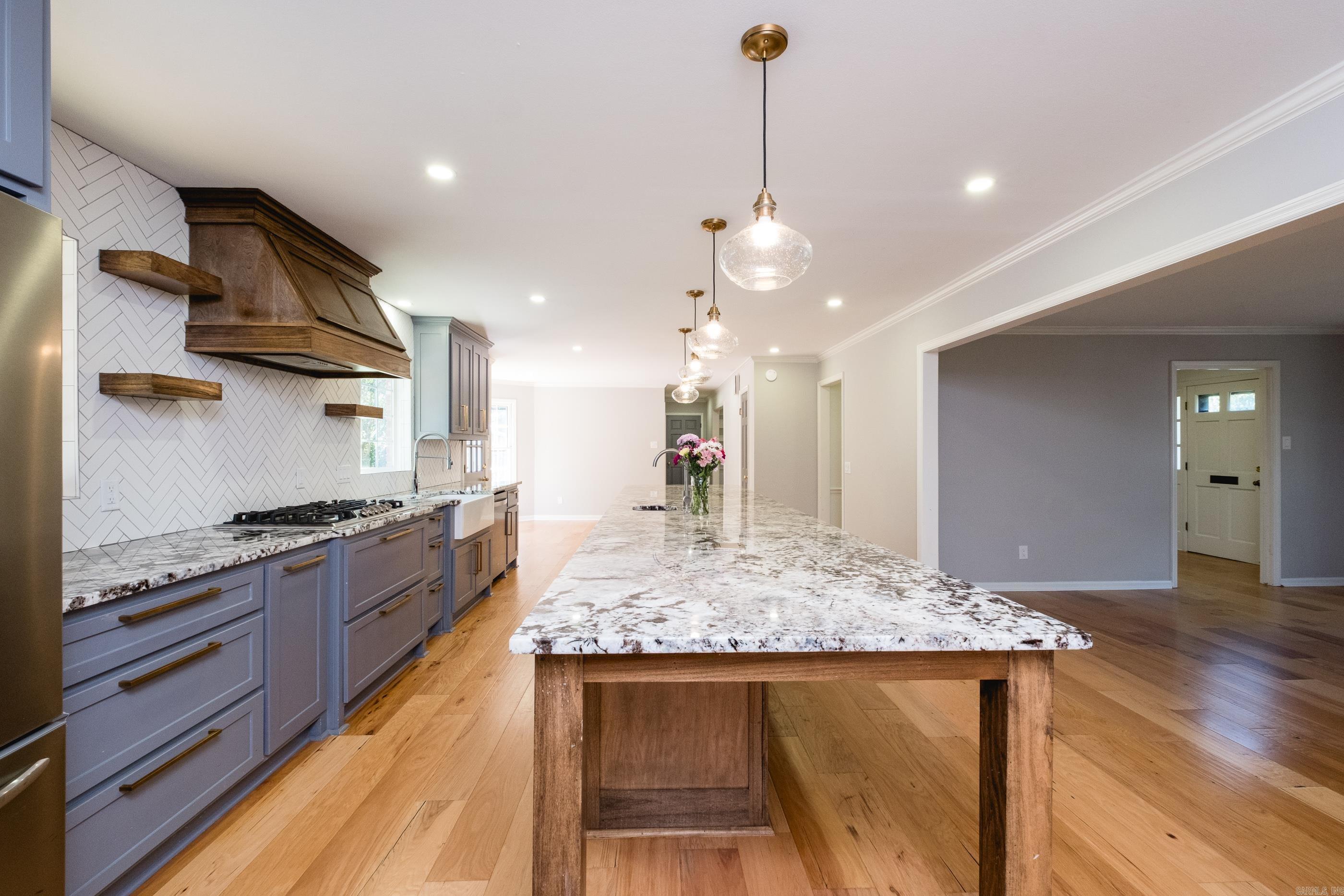 LONGLEA - Residential