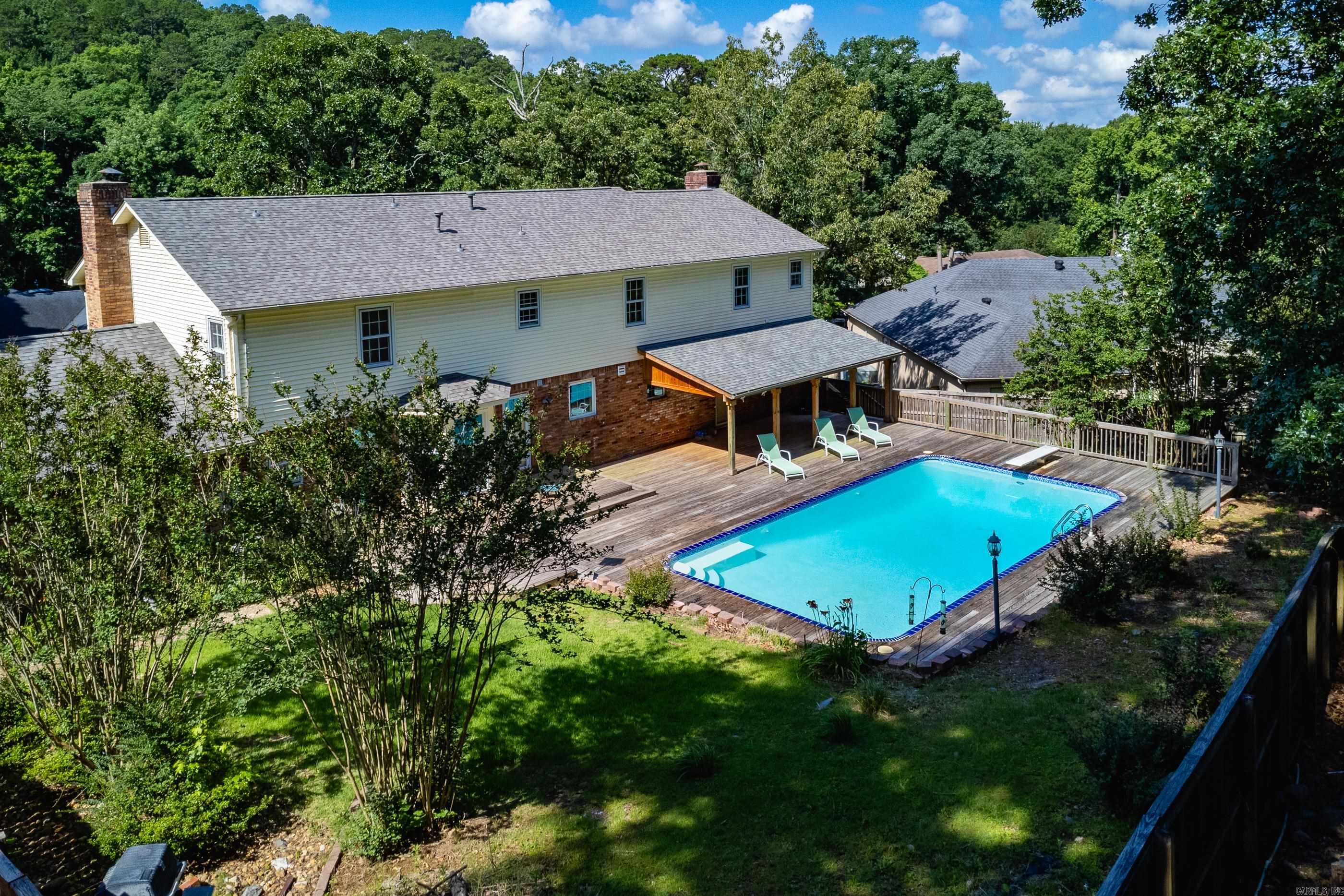 LONGLEA - Residential