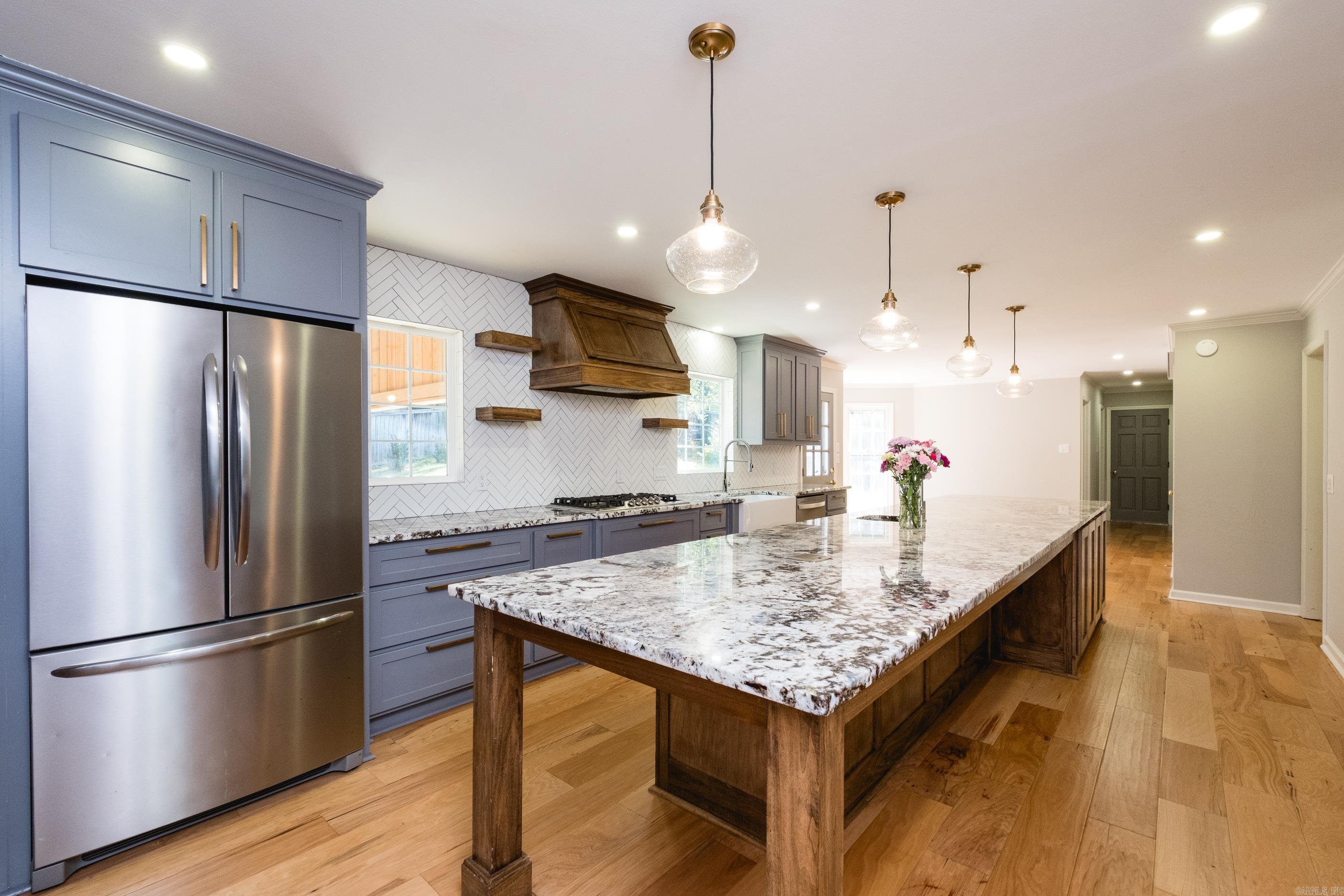 LONGLEA - Residential