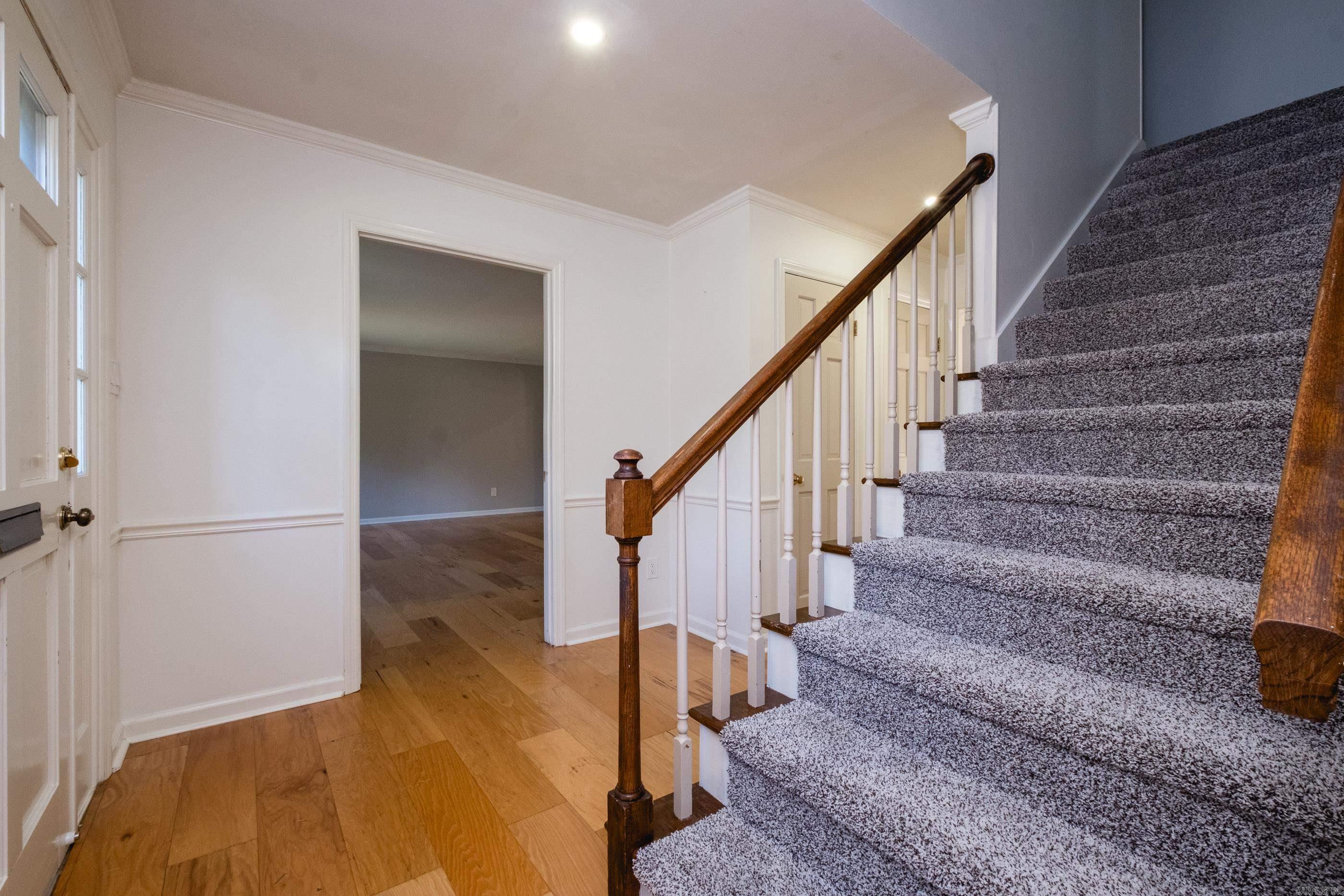 LONGLEA - Residential