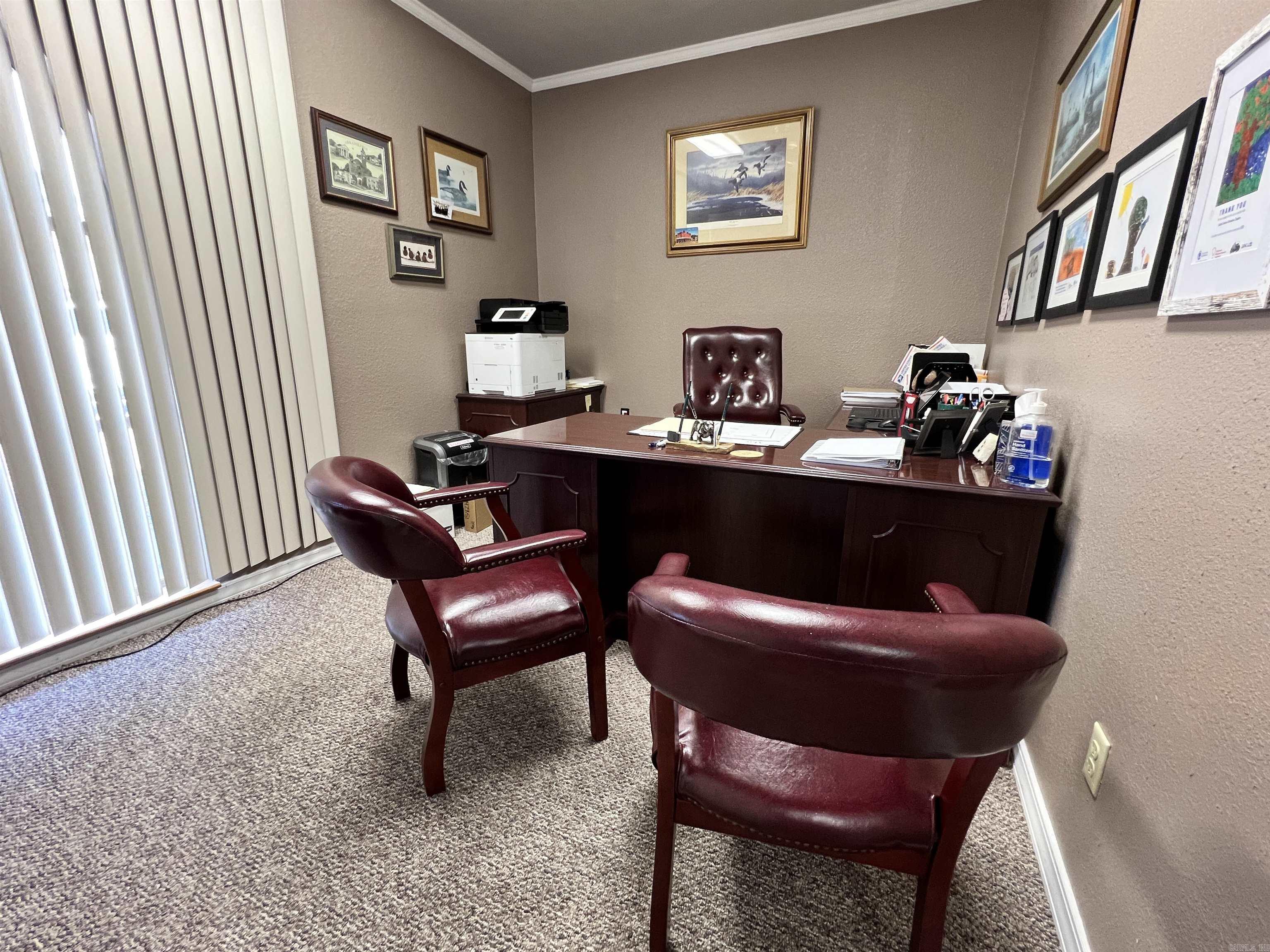 HILLS REPLAT OF TWIN OAKS ADDN - Commercial Sale