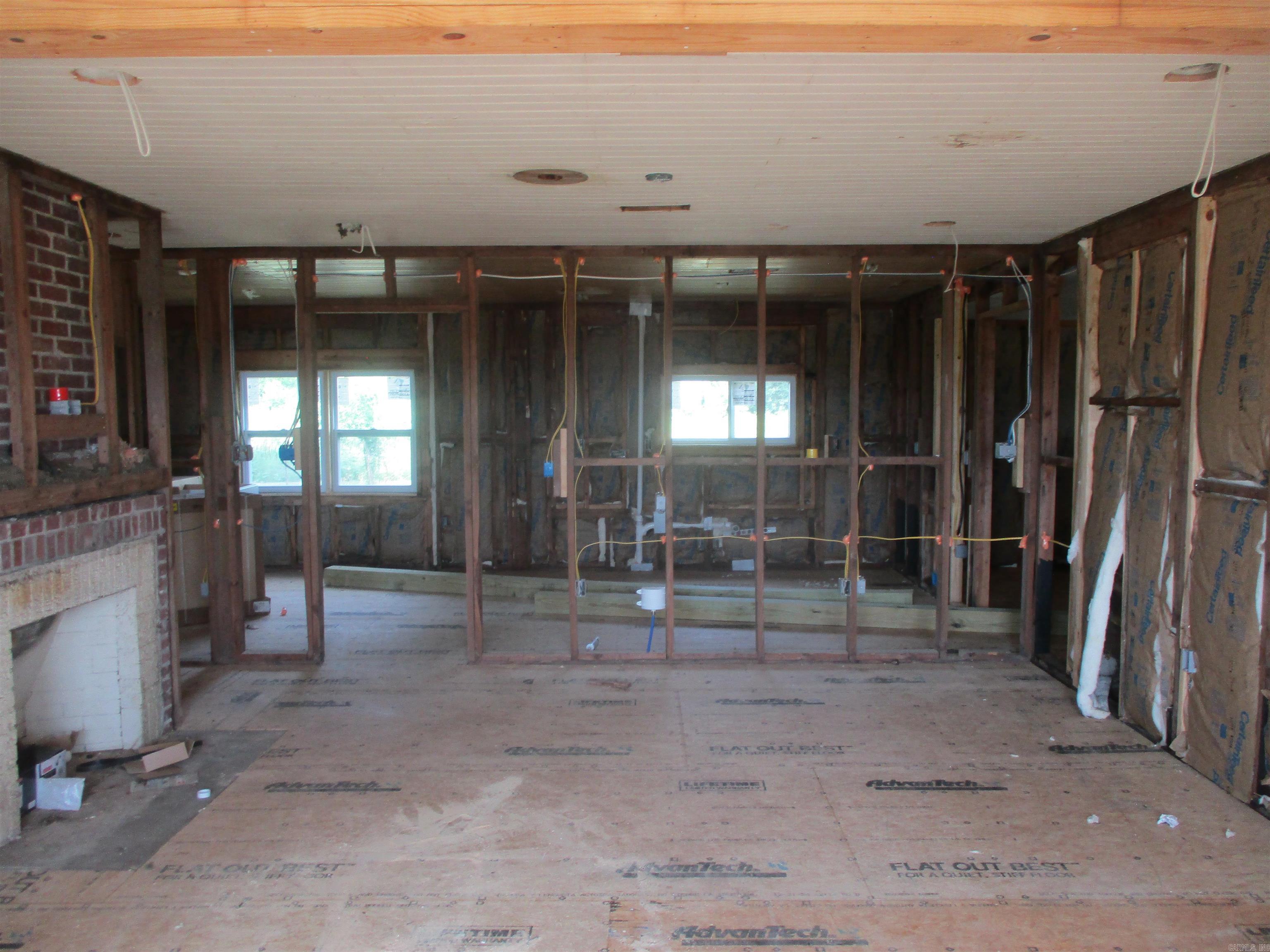 PLUM BAYOU HOMESTEAD - Residential