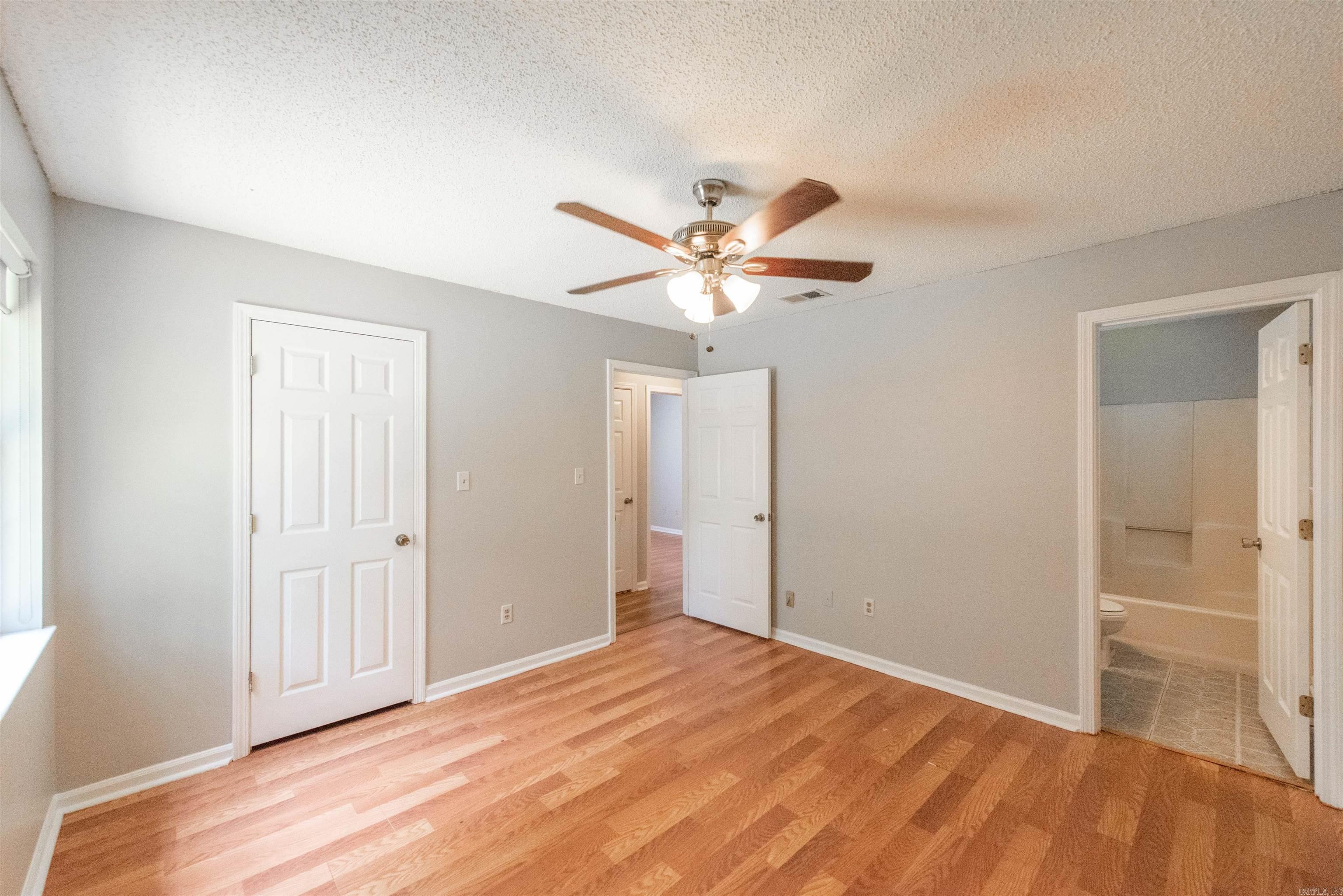 PLEASANT OAKS - Residential