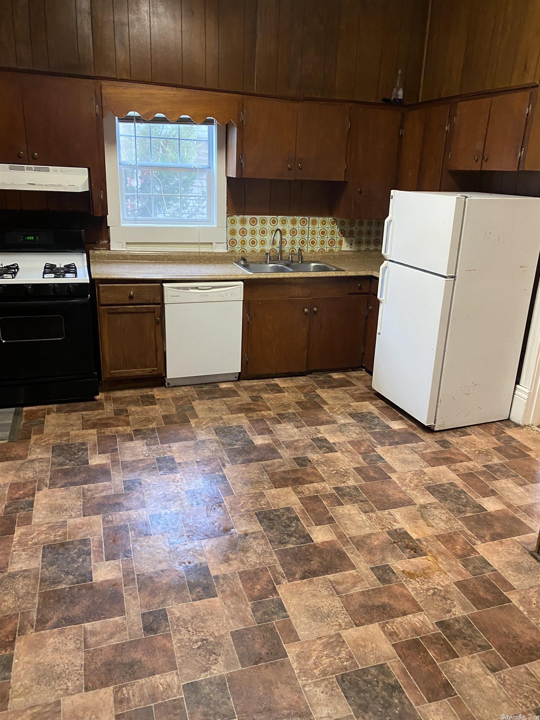 Fleming & Bradford - Residential