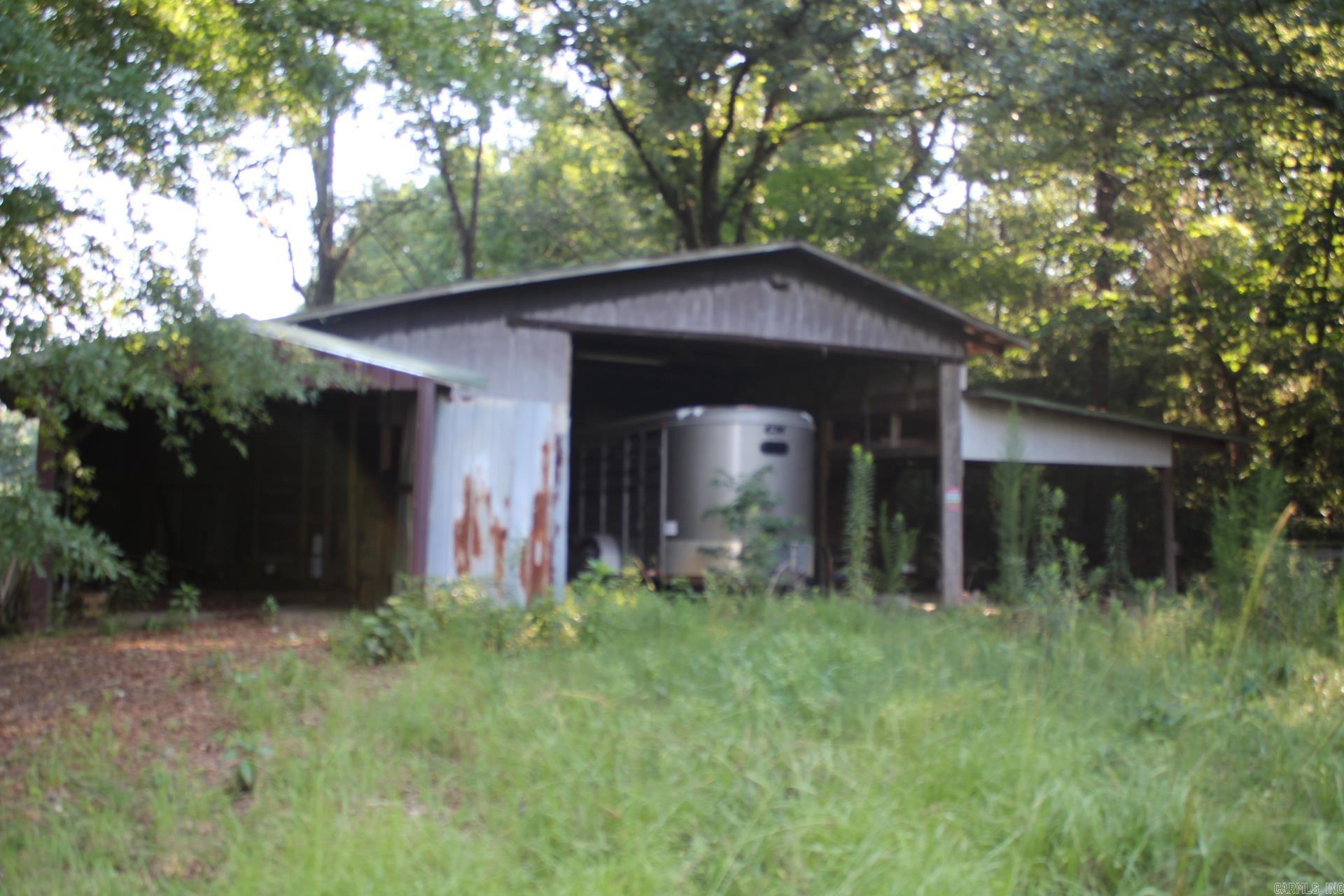 Metes & Bounds - Land