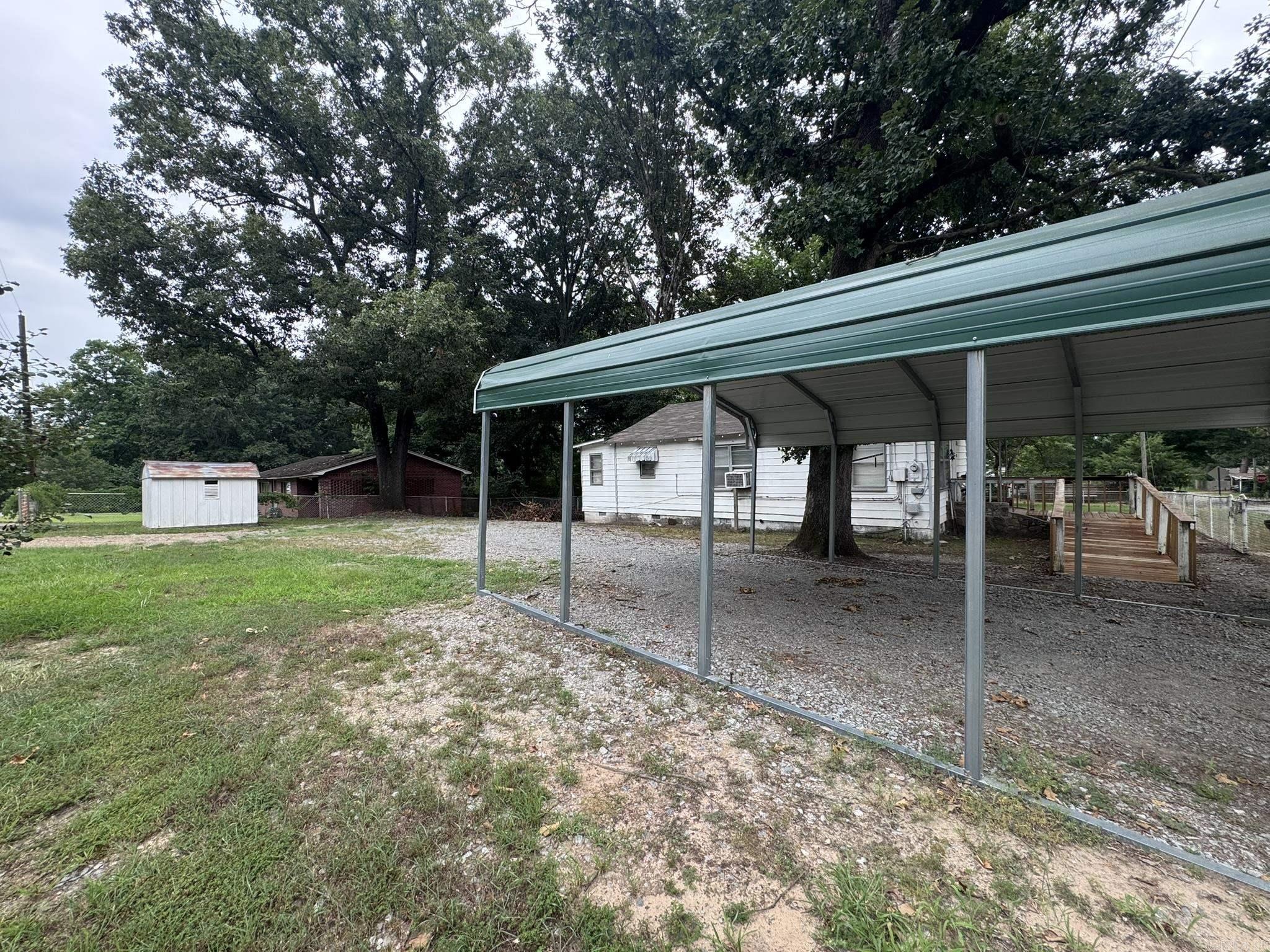 BARROW JOHN - Residential