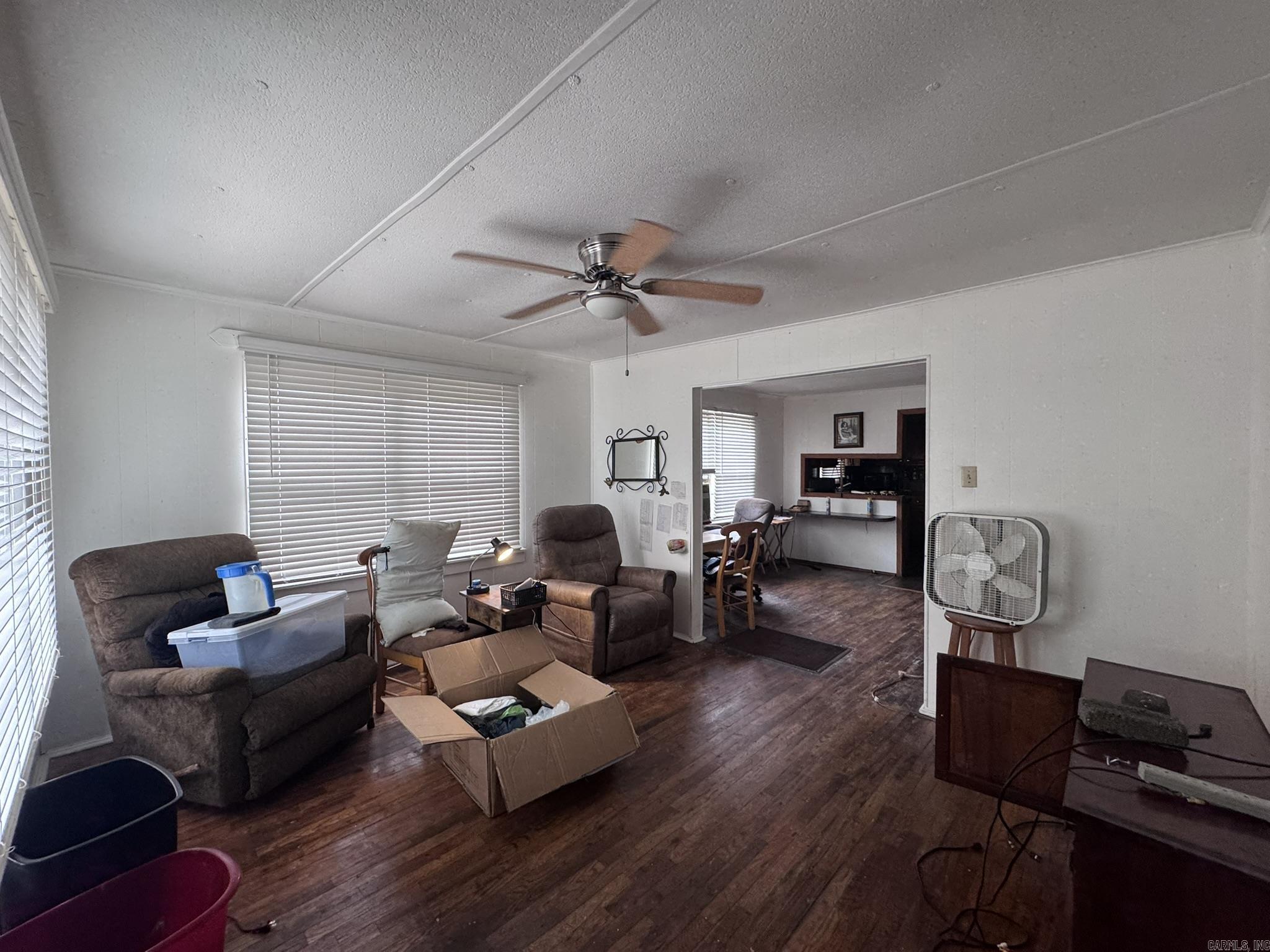BARROW JOHN - Residential