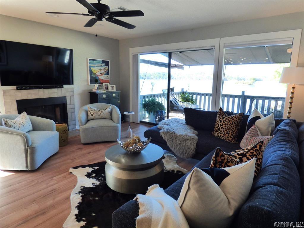 Farr Shores - Residential