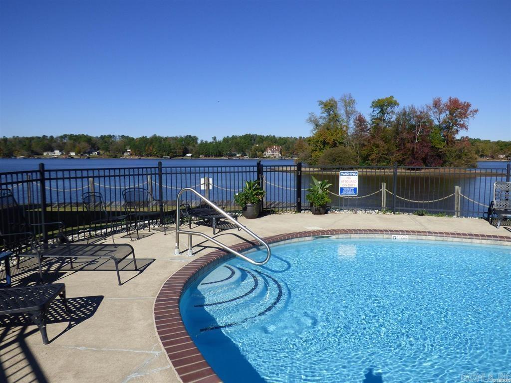 Farr Shores - Residential