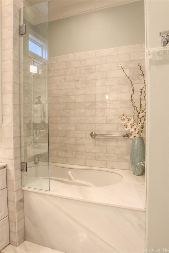 Newtons - Residential