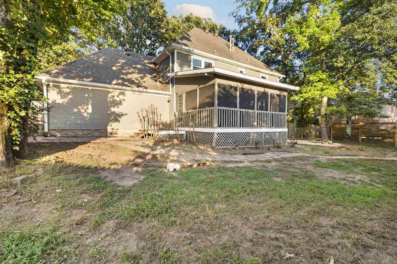 FAIRWAY PARK - Residential