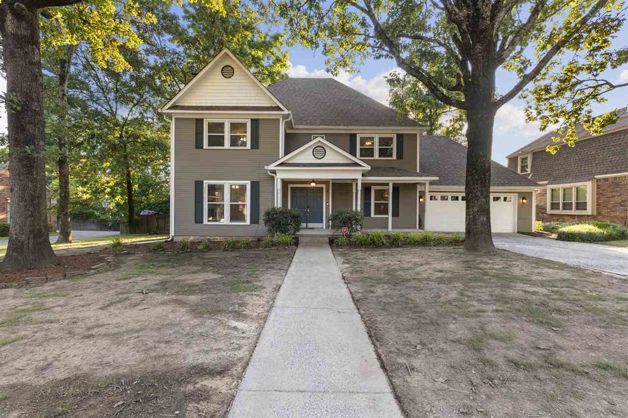 You don't want to miss! Location says it all. Situated on a cul-de-sac, within steps from access to the golf course! Short Distance to shopping centers and easy access to Little Rock AFB. This 2,693 Sqft homes says it all. With 4 bedrooms, 2.5 bath, perfect for entertaining guest! Call today and schedule your private showing.