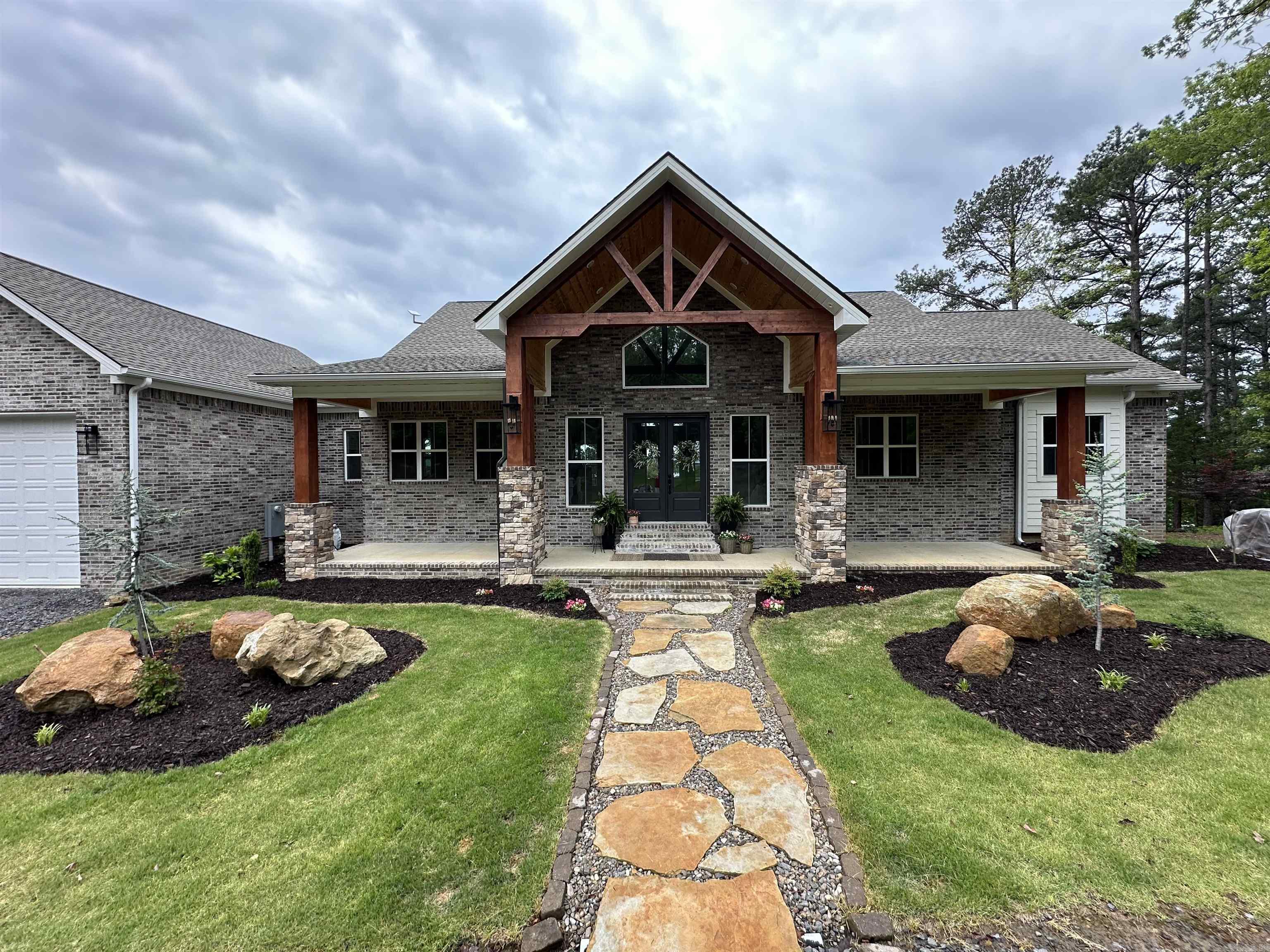 Island Shores Phase II - Residential