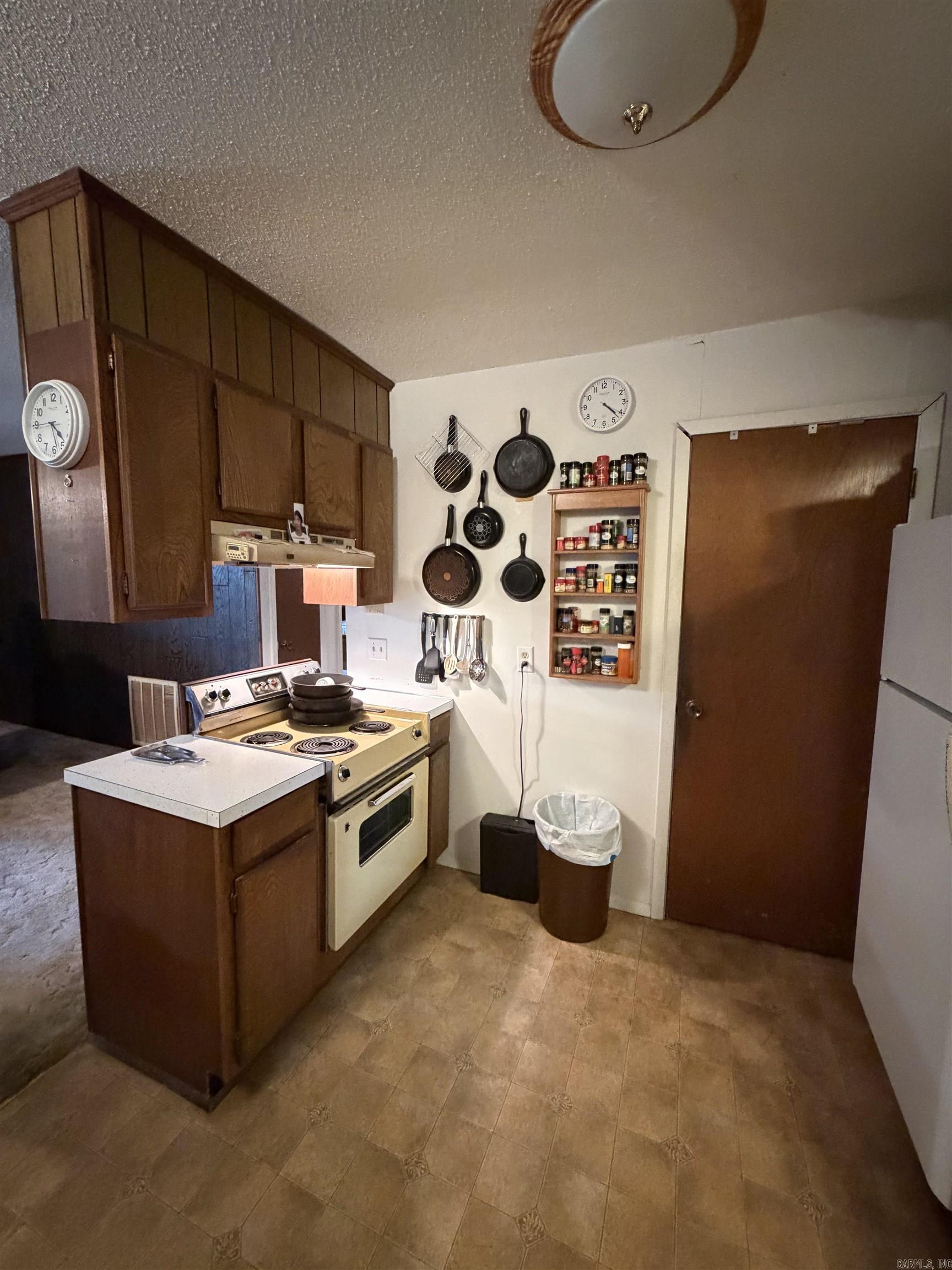Lake Harbor Estates - Residential