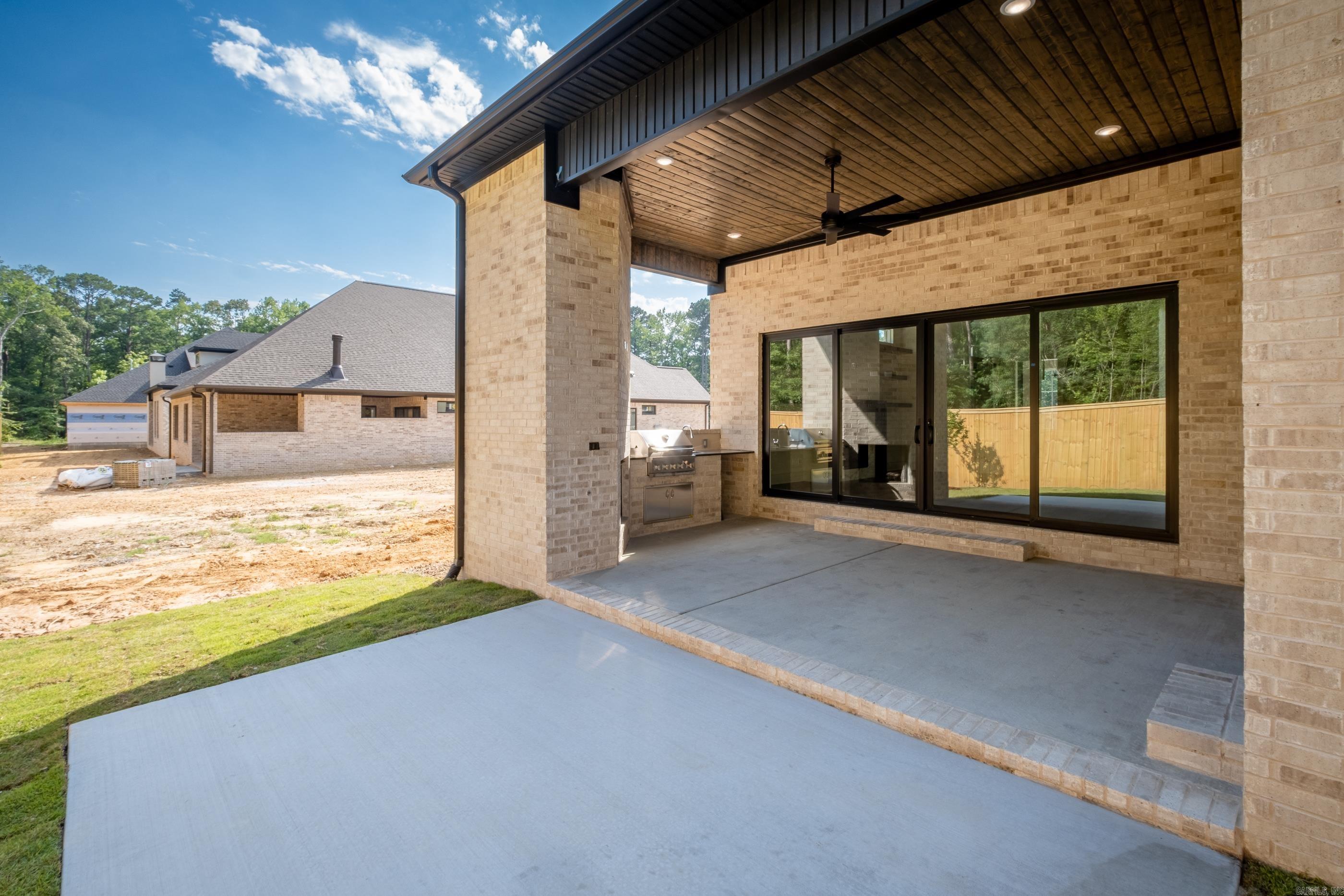 CHENAL VALLEY MEREVILLE PLACE - Residential