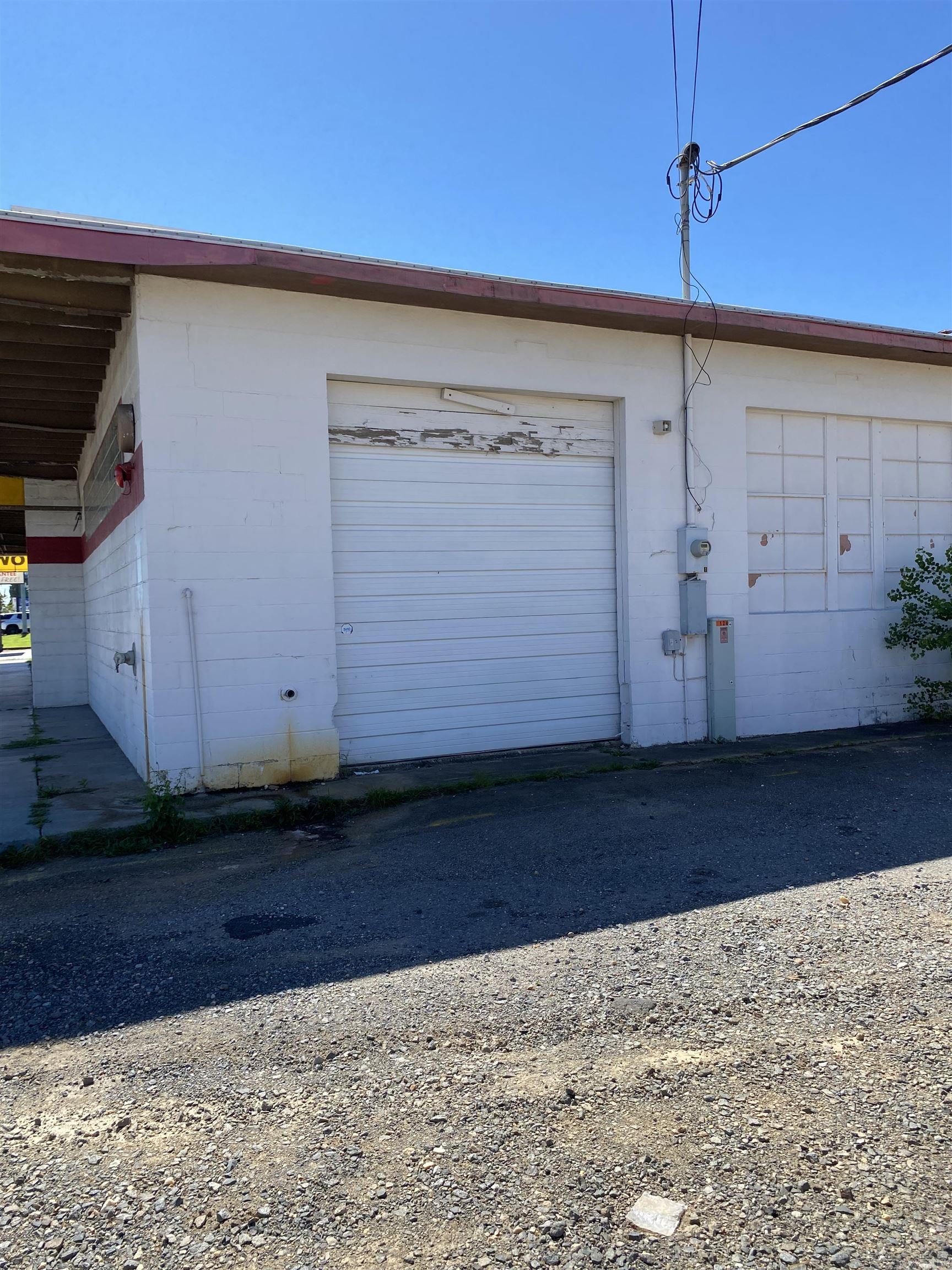 Metes & Bounds - Commercial Sale