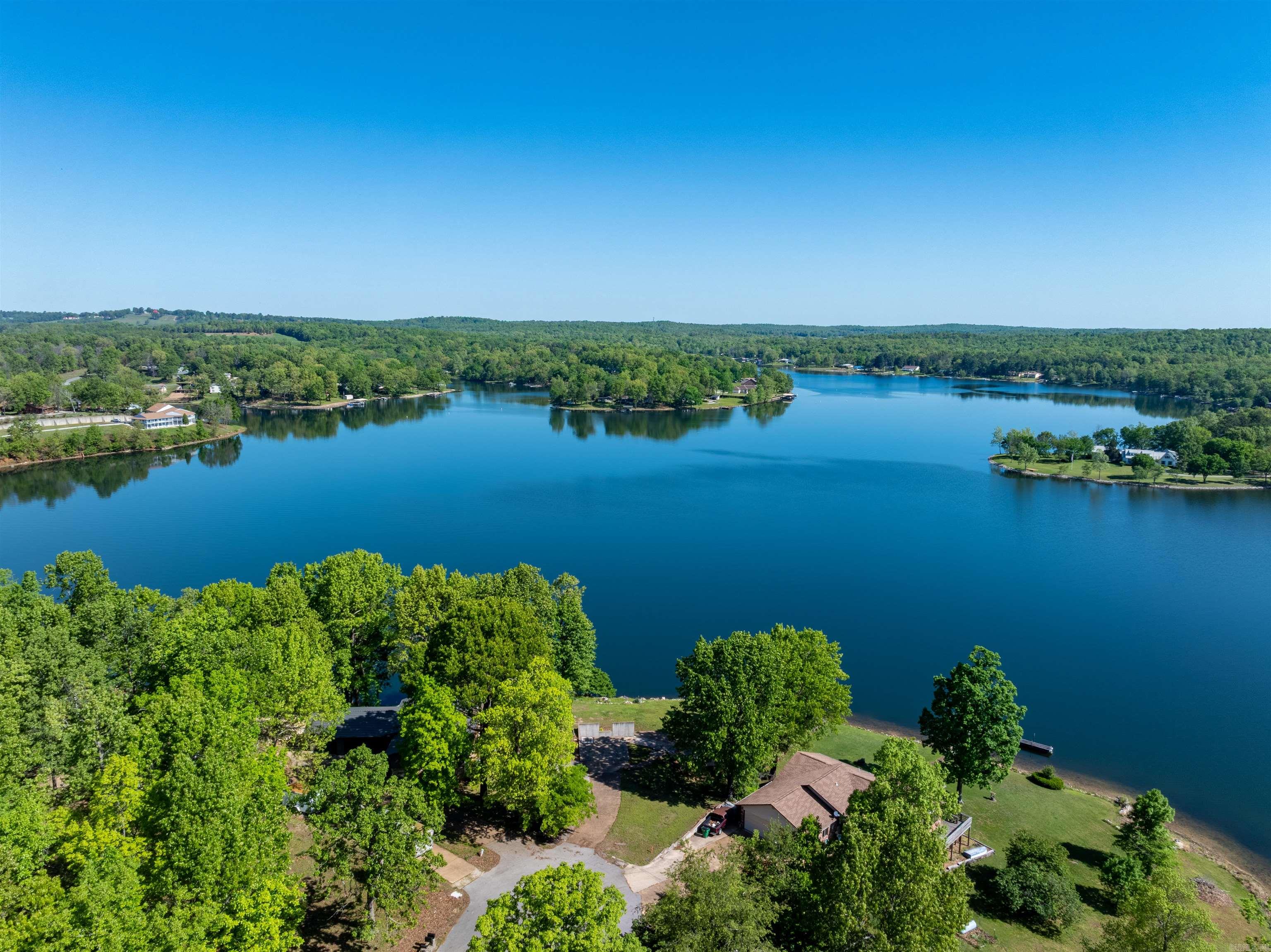 CROWN VIEW - Land