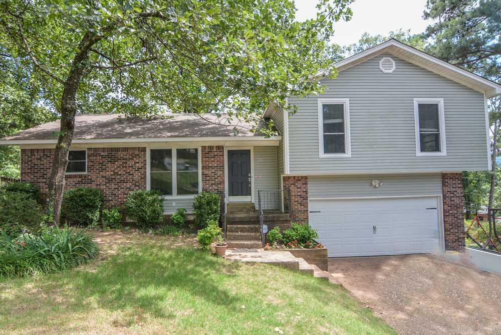 Rare opportunity to get a nice-sized  home! A great family house w/breathing space for all - lovely great room w/FP & gas starter, separate dining. Nice eat-in kitchen, pretty backyard w/decks!  Take advantage of this quiet cul-de-sac.  Location!  With this 3 Bdrm/2 Bath home.